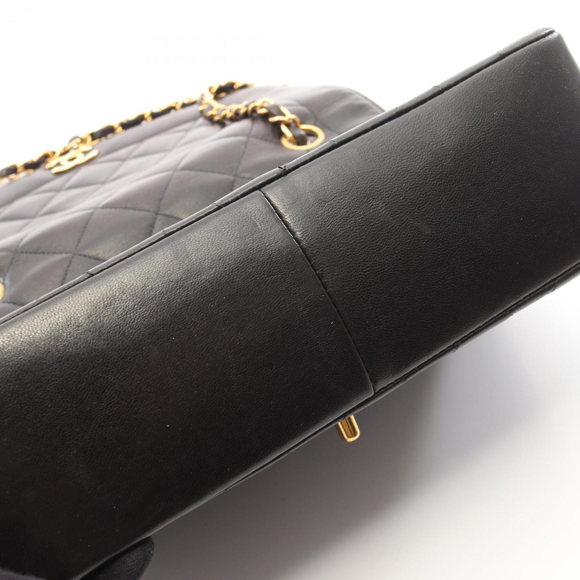 Chanel Black Leather Handbag Shoulder Bag (Pre-Owned)