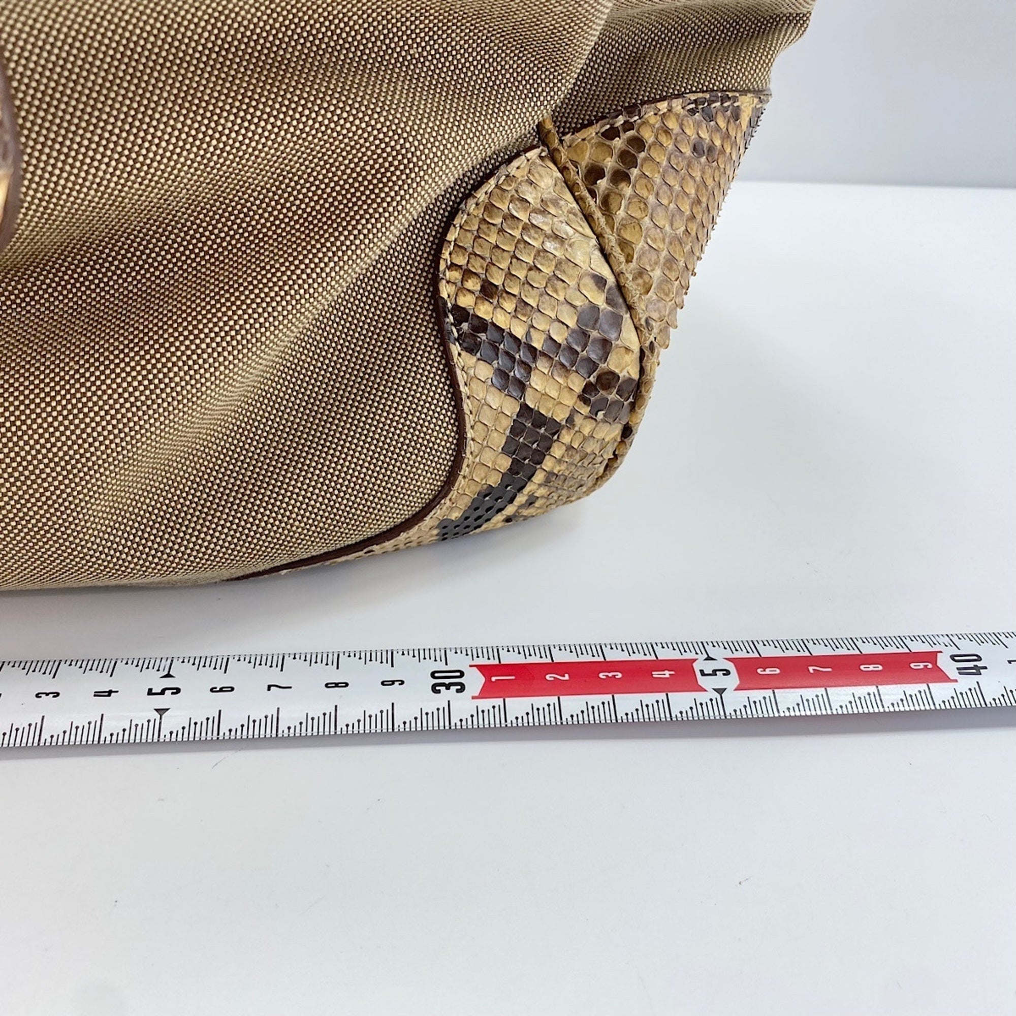 Prada Beige Handbag (Pre-Owned)