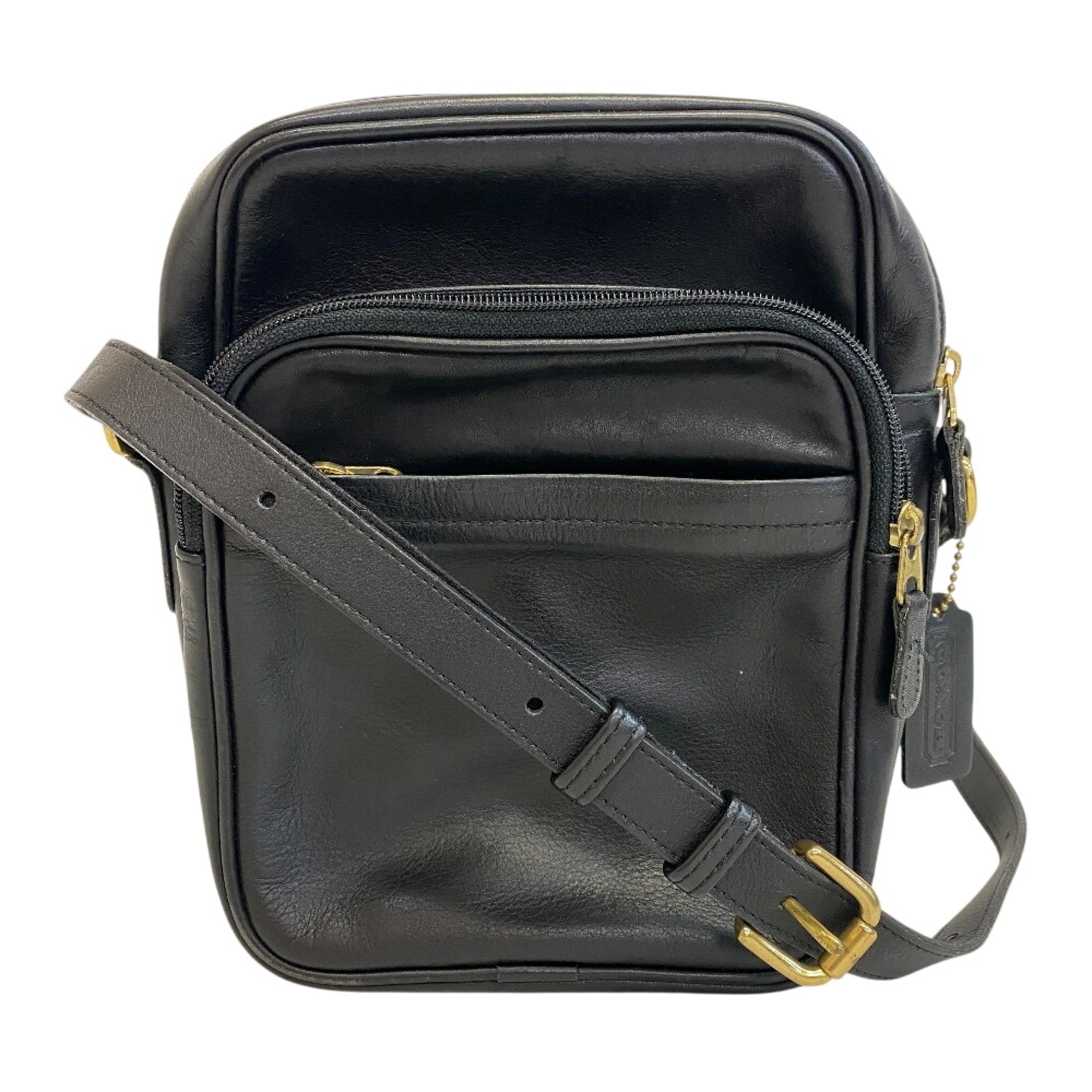 Coach Black Leather Pochette Shoulder Bag (Pre-Owned)