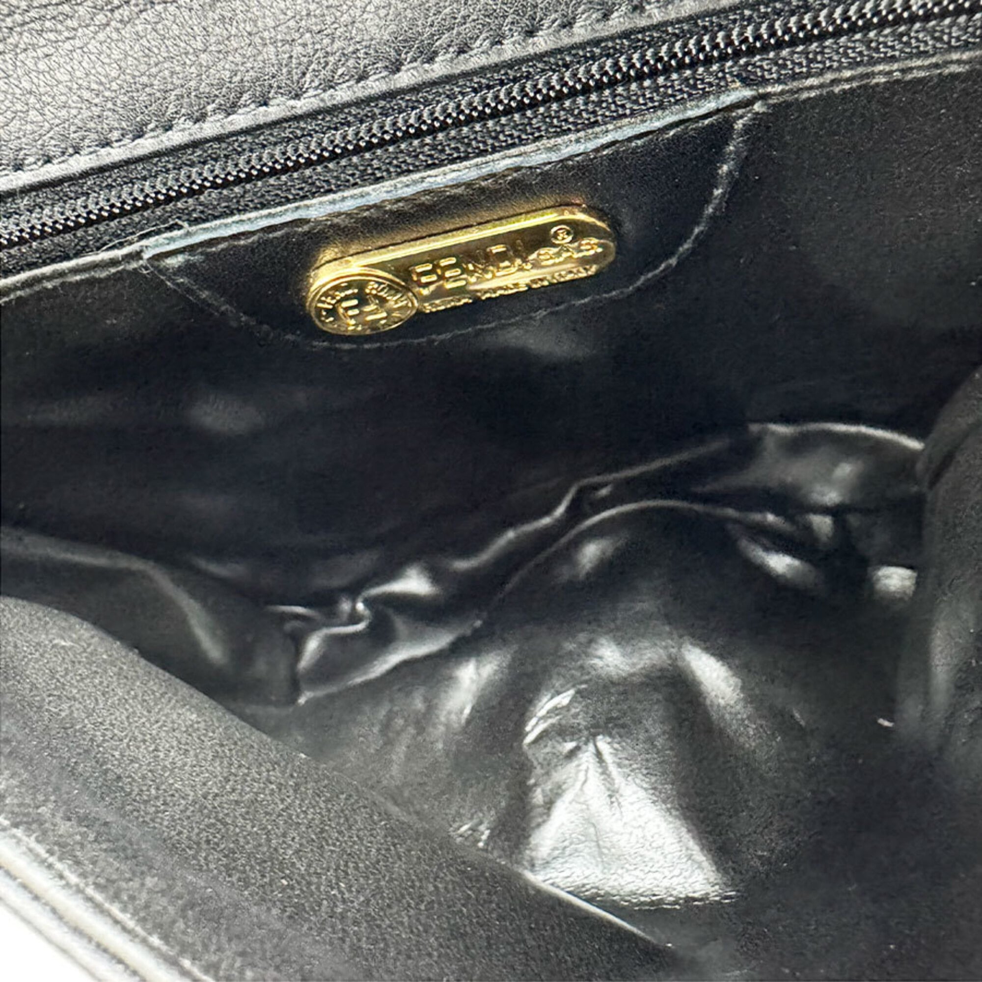 Fendi Black Multi-Color Leather Shoulder Bag (Pre-Owned)