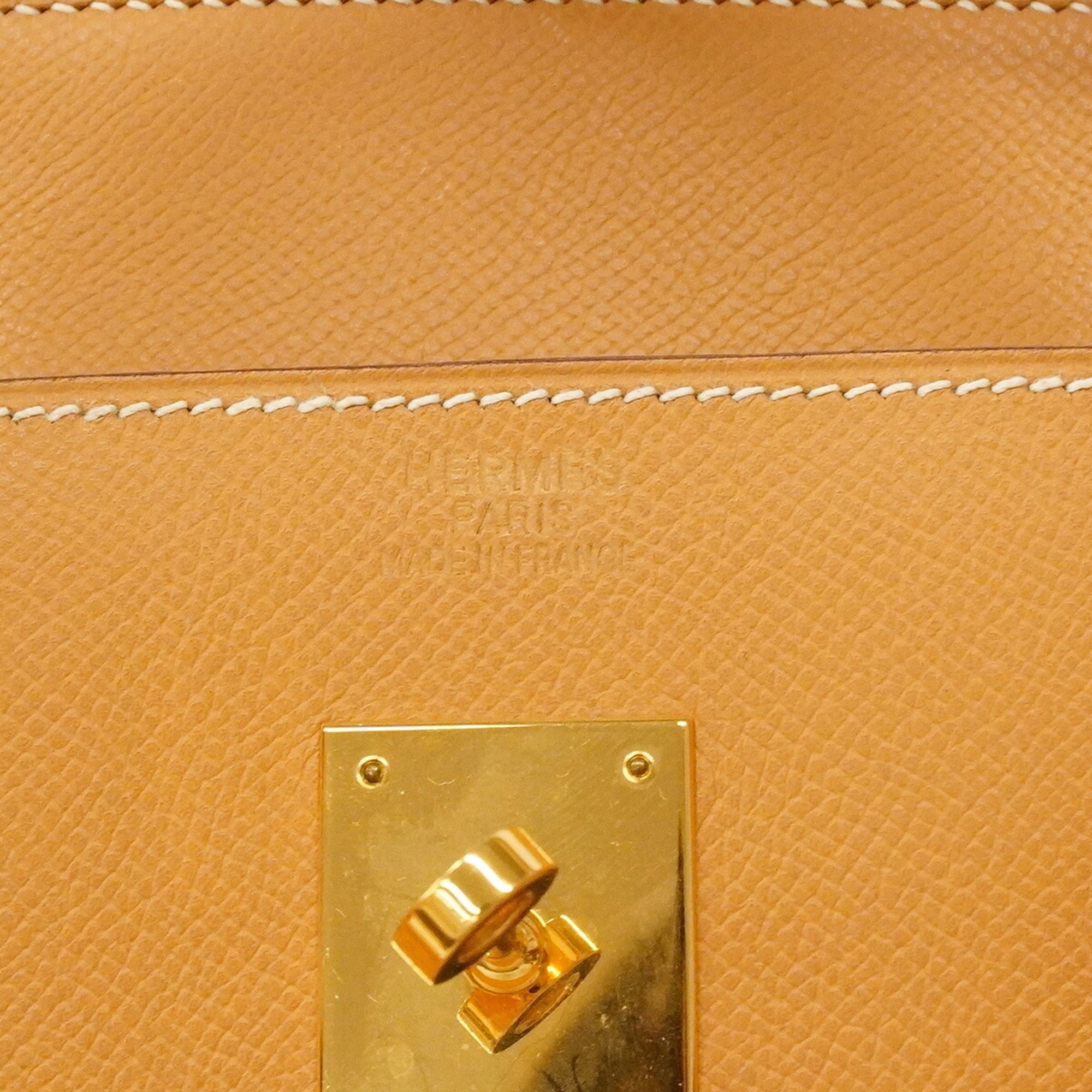 Hermes Natural Courchevel Leather Handbag (Pre-Owned)