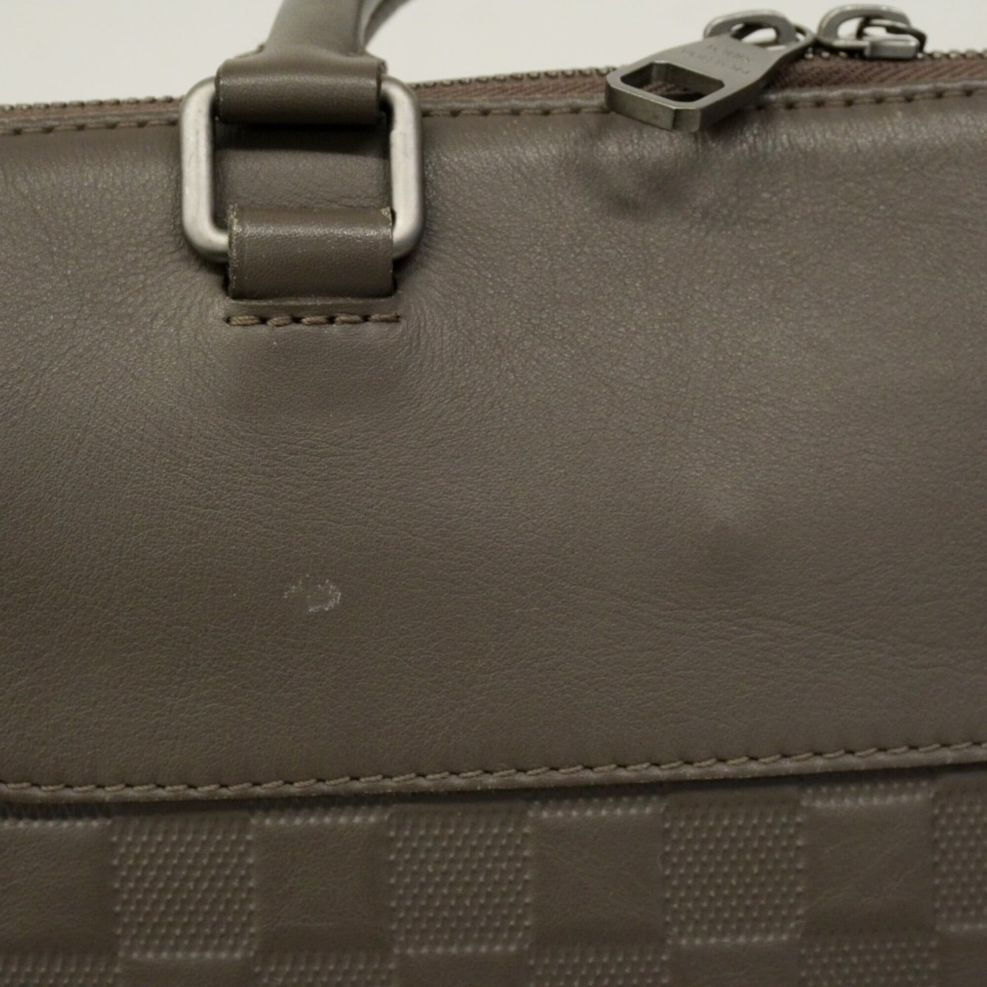 Louis Vuitton Khaki Briefcase (Pre-Owned)