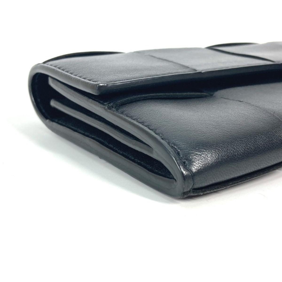 Bottega Veneta Black Leather Long Wallet (Bi-Fold) (Pre-Owned)