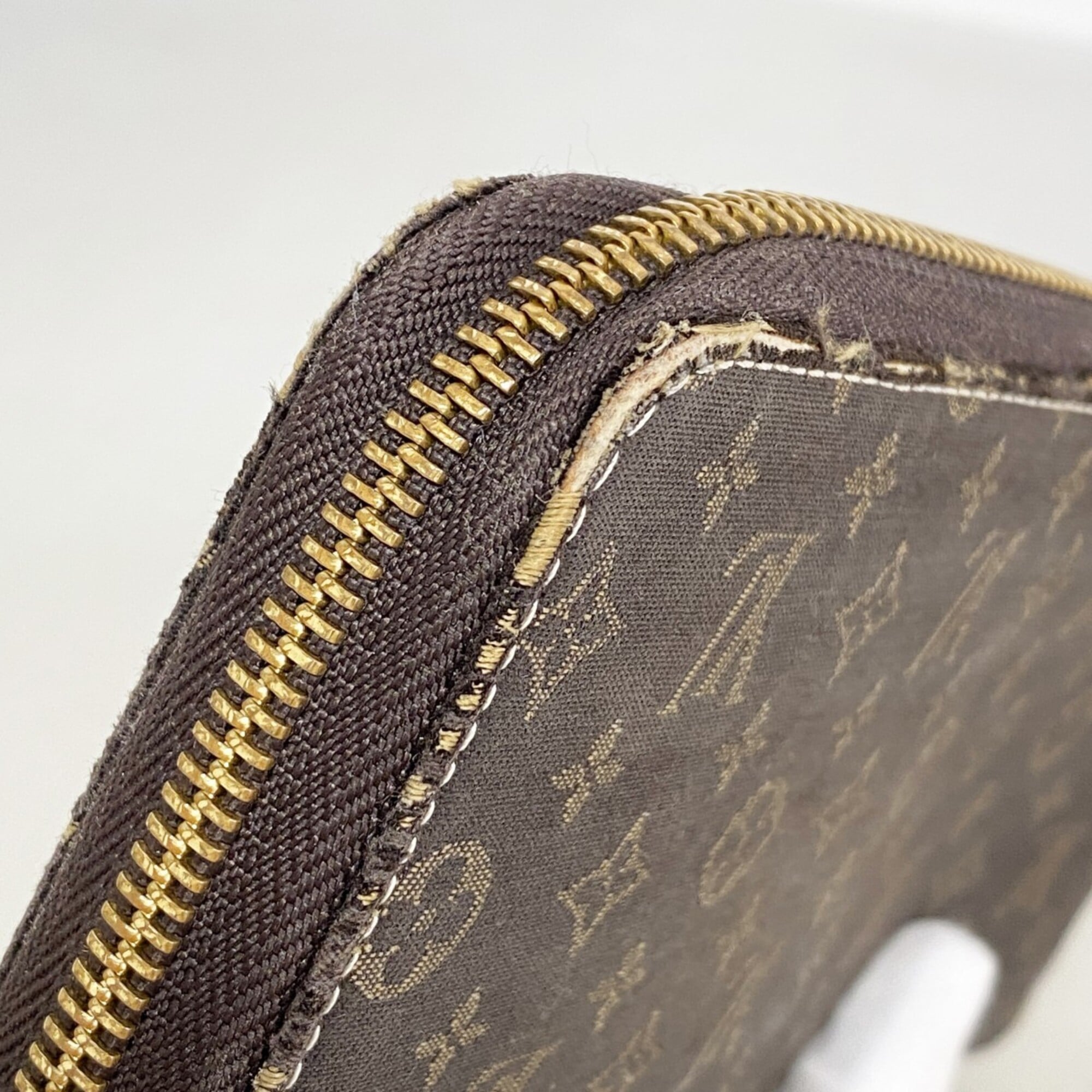 Louis Vuitton Ebene Long Wallet (Bi-Fold) (Pre-Owned)