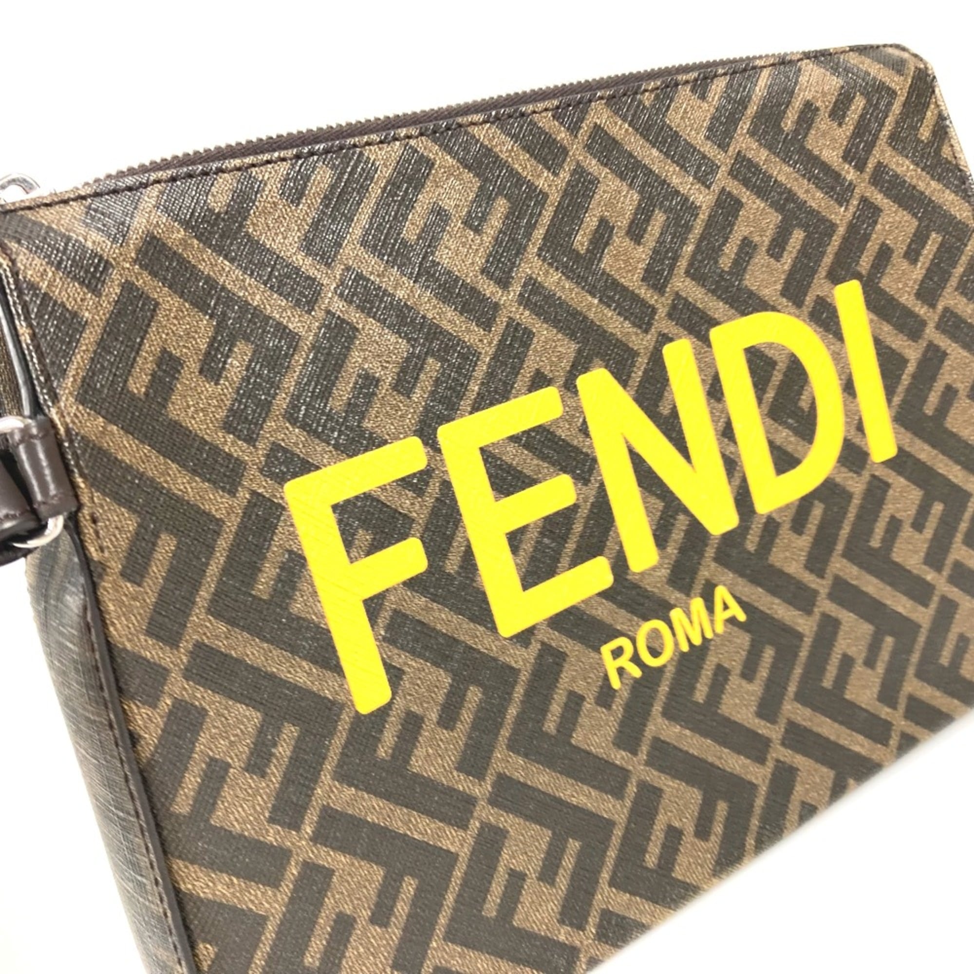Fendi Brown Leather Clutch Bag (Pre-Owned)