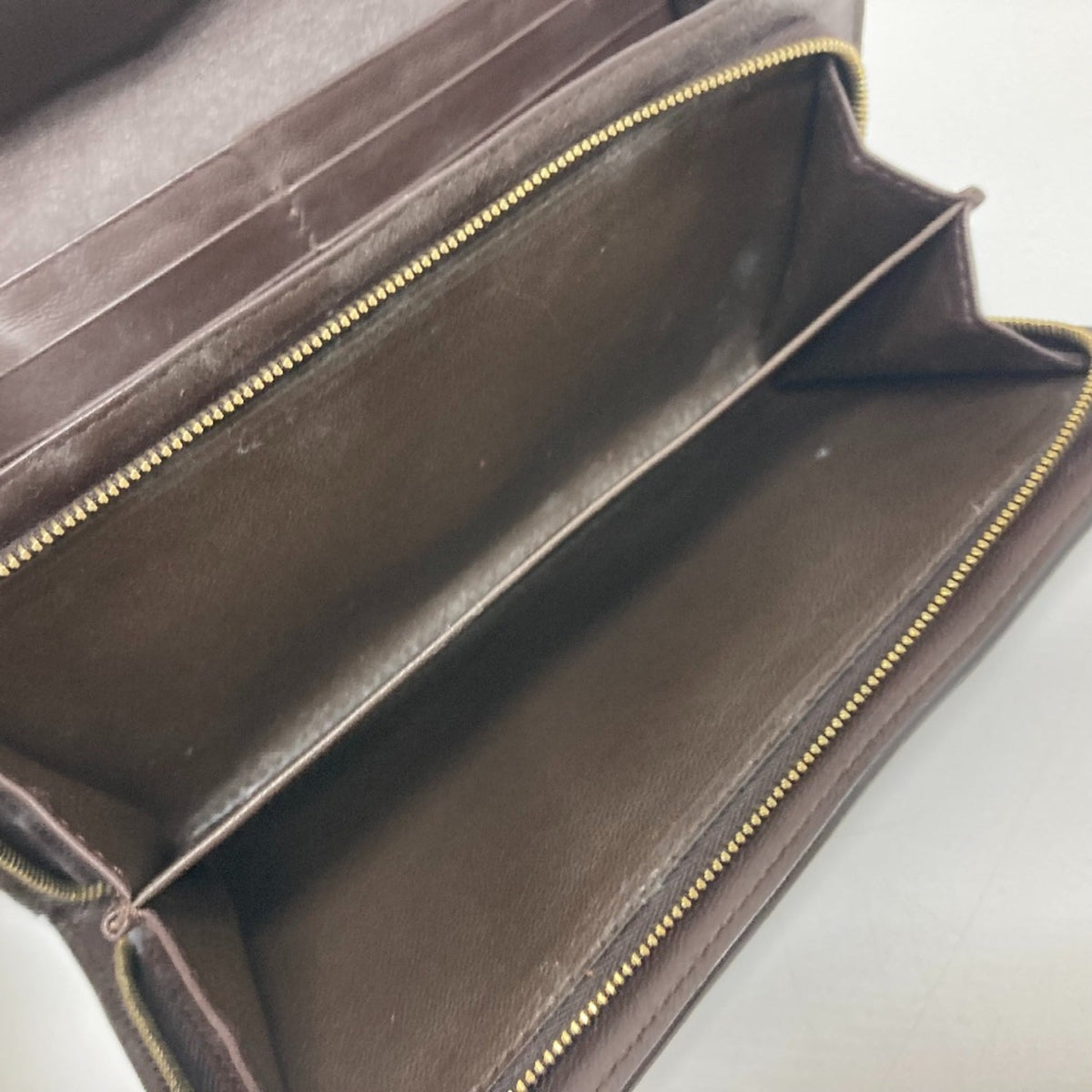 Bottega Veneta Brown Leather Long Wallet (Bi-Fold) (Pre-Owned)