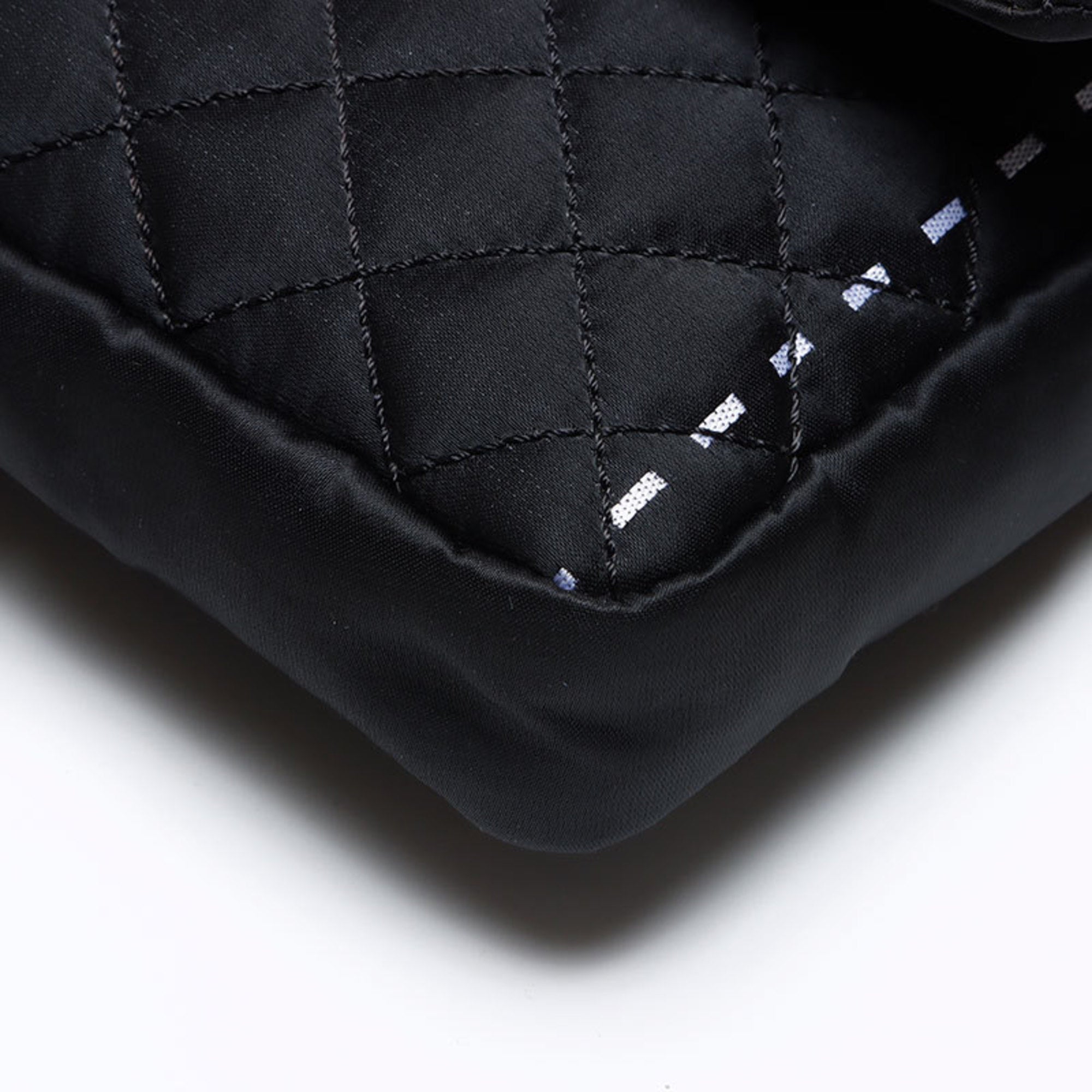 Chanel Matelasse Black Nylon Handbag (Pre-Owned)