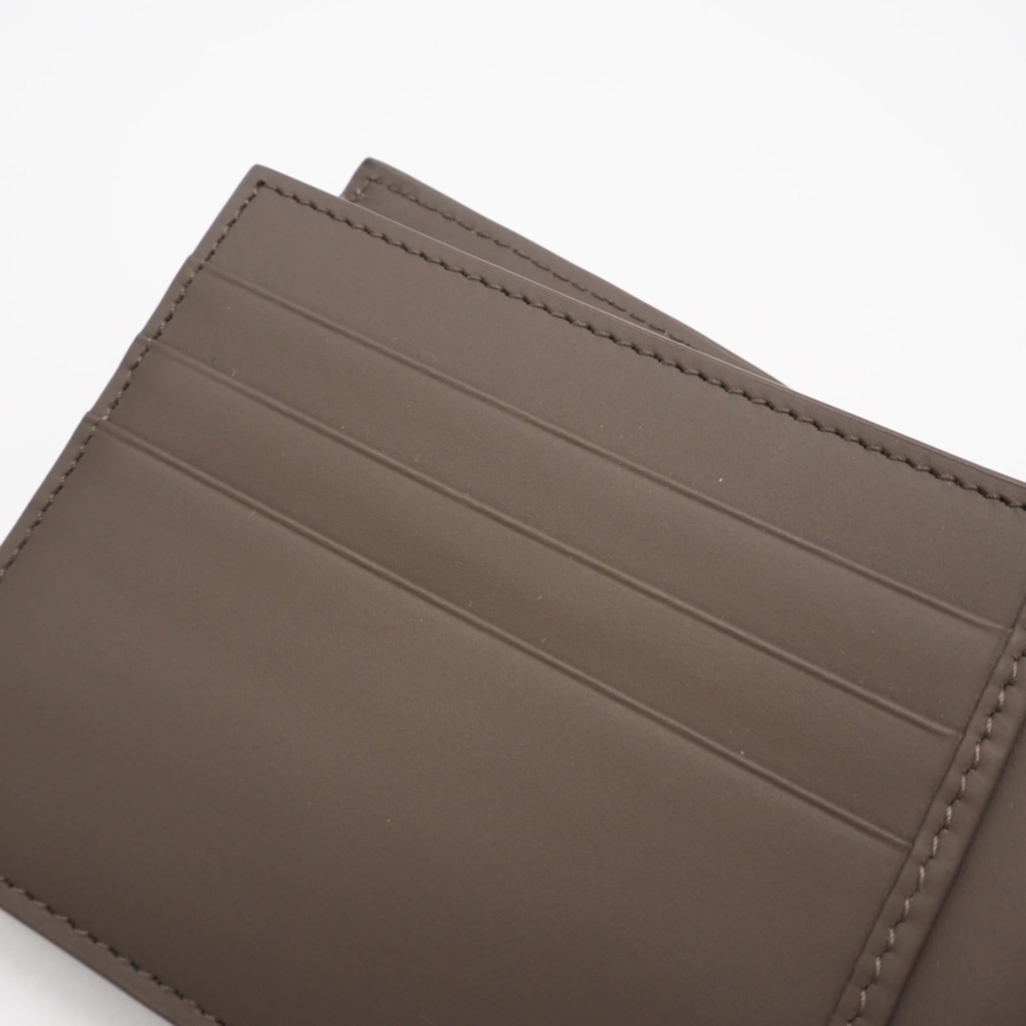 Bottega Veneta Intrecciato Brown Leather Wallet (Bi-Fold) (Pre-Owned)
