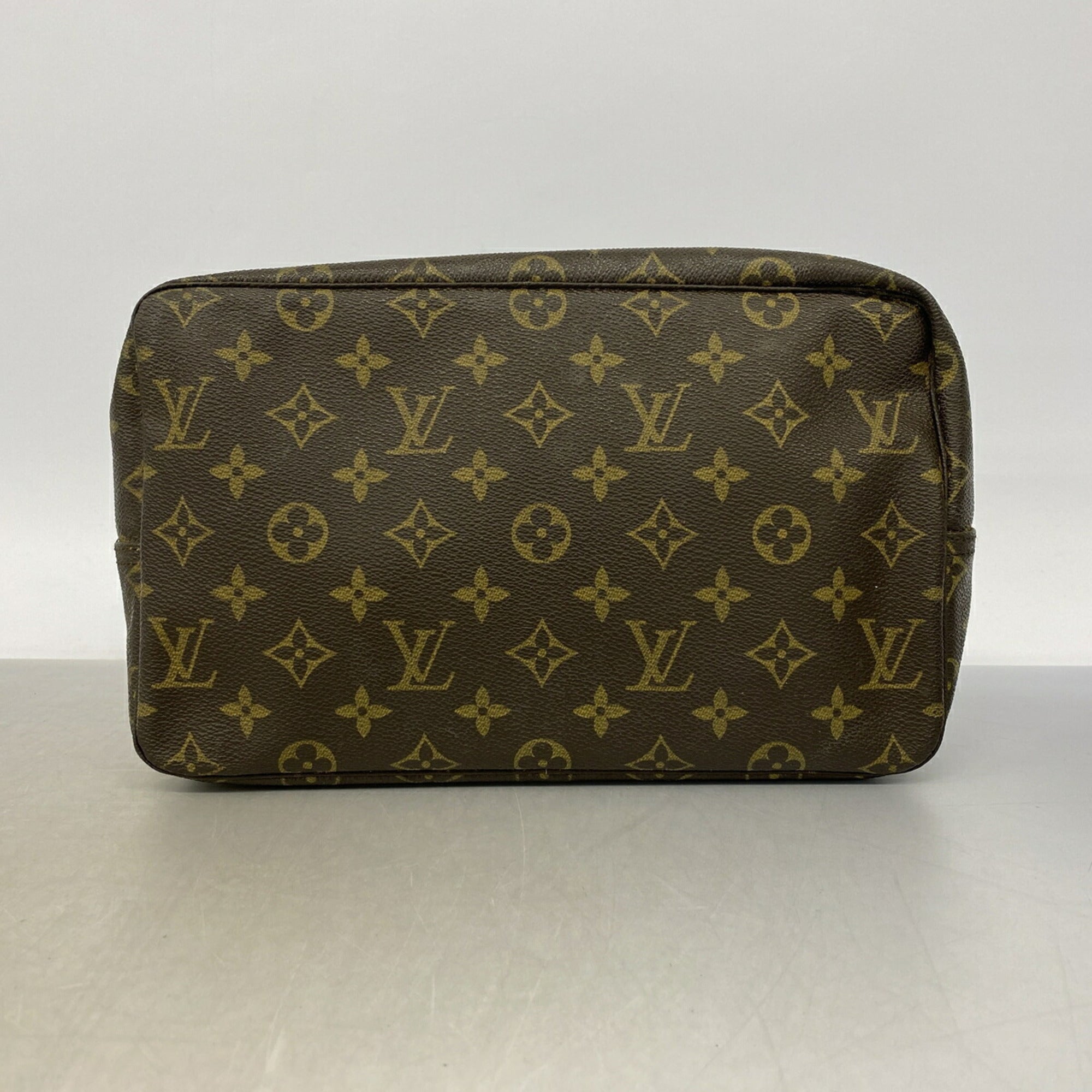 Louis Vuitton Brown Pouch (Pre-Owned)