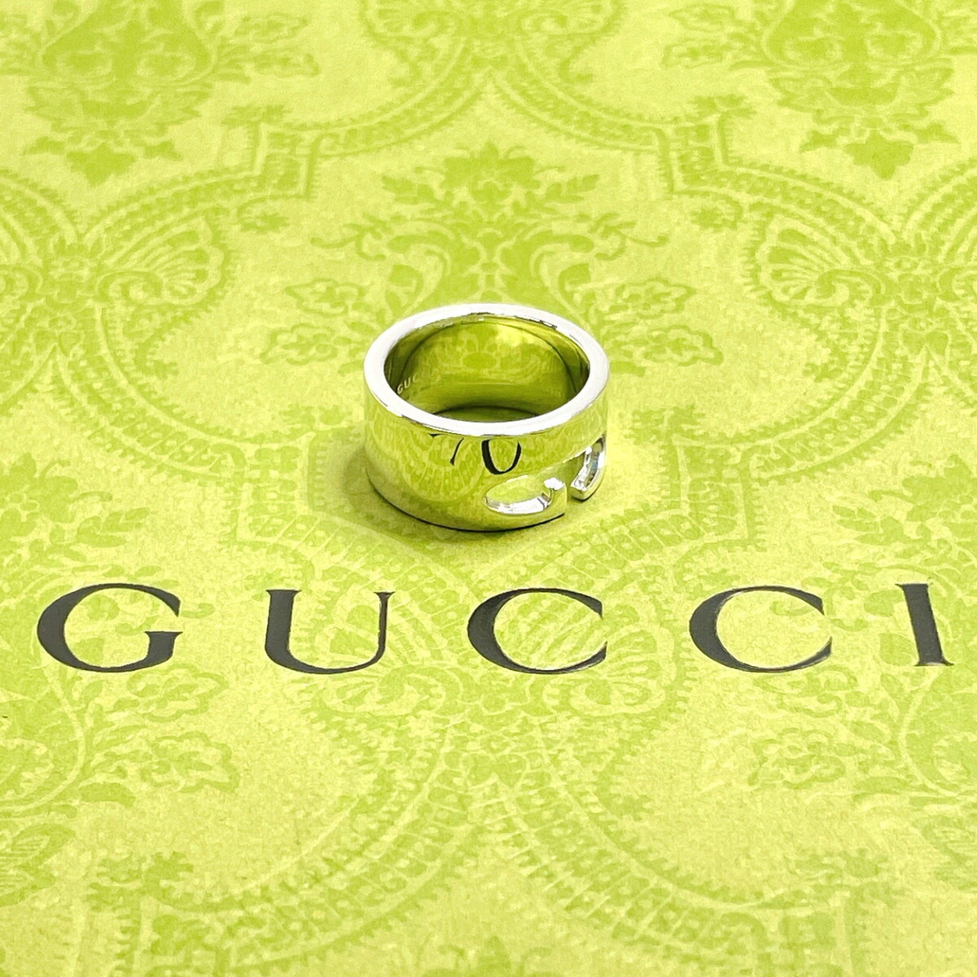 Gucci Silver 925 Band Ring (Pre-Owned)