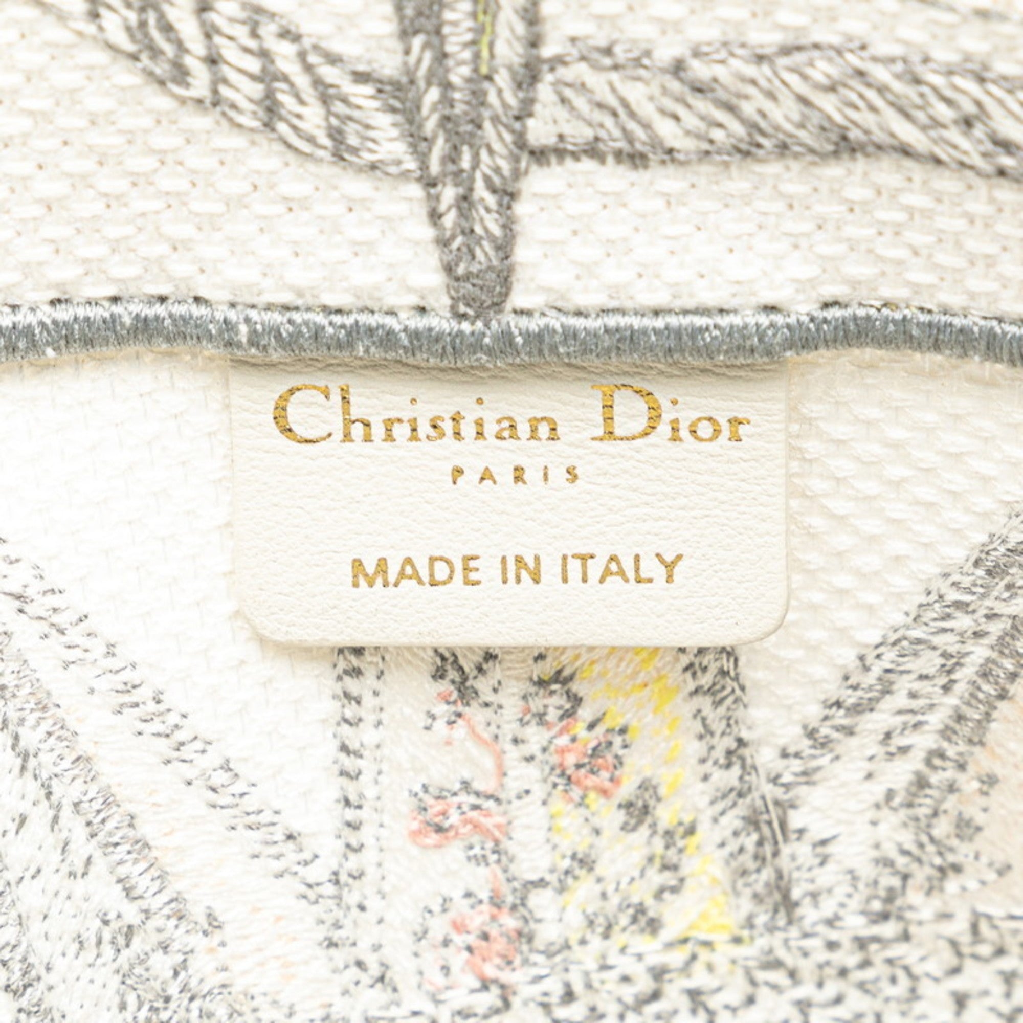 Christian Dior Multi-Color White Jacquard Tote Bag (Pre-Owned)