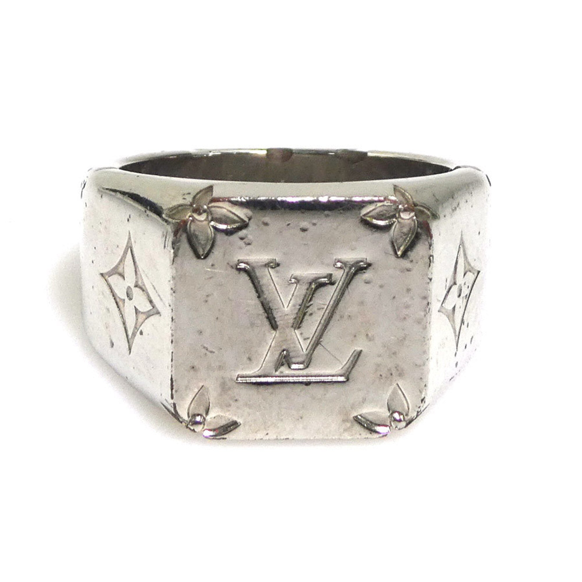 Louis Vuitton Silver Metal Band Ring (Pre-Owned)