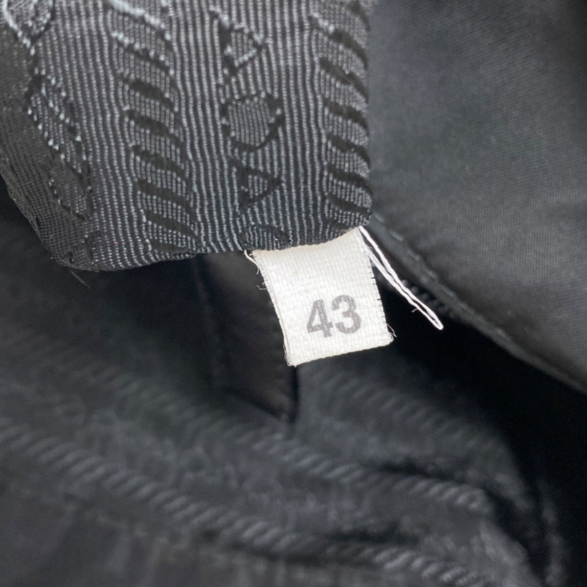 Prada Black Nylon Shoulder Bag (Pre-Owned)