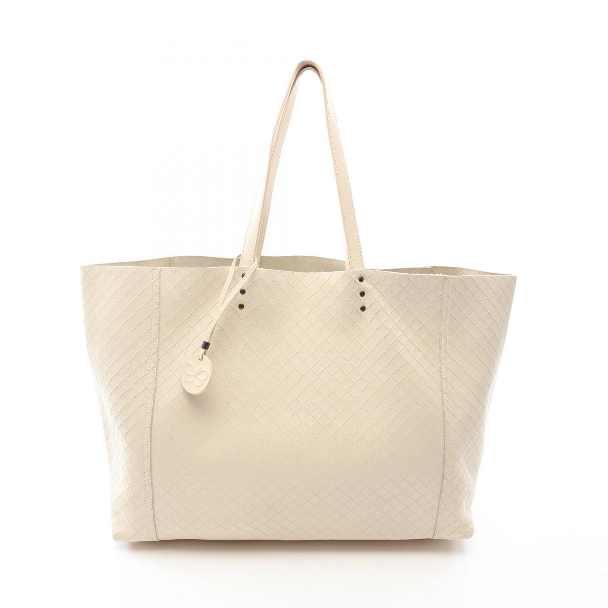 Bottega Veneta Ivory Leather Handbag Tote Bag (Pre-Owned)