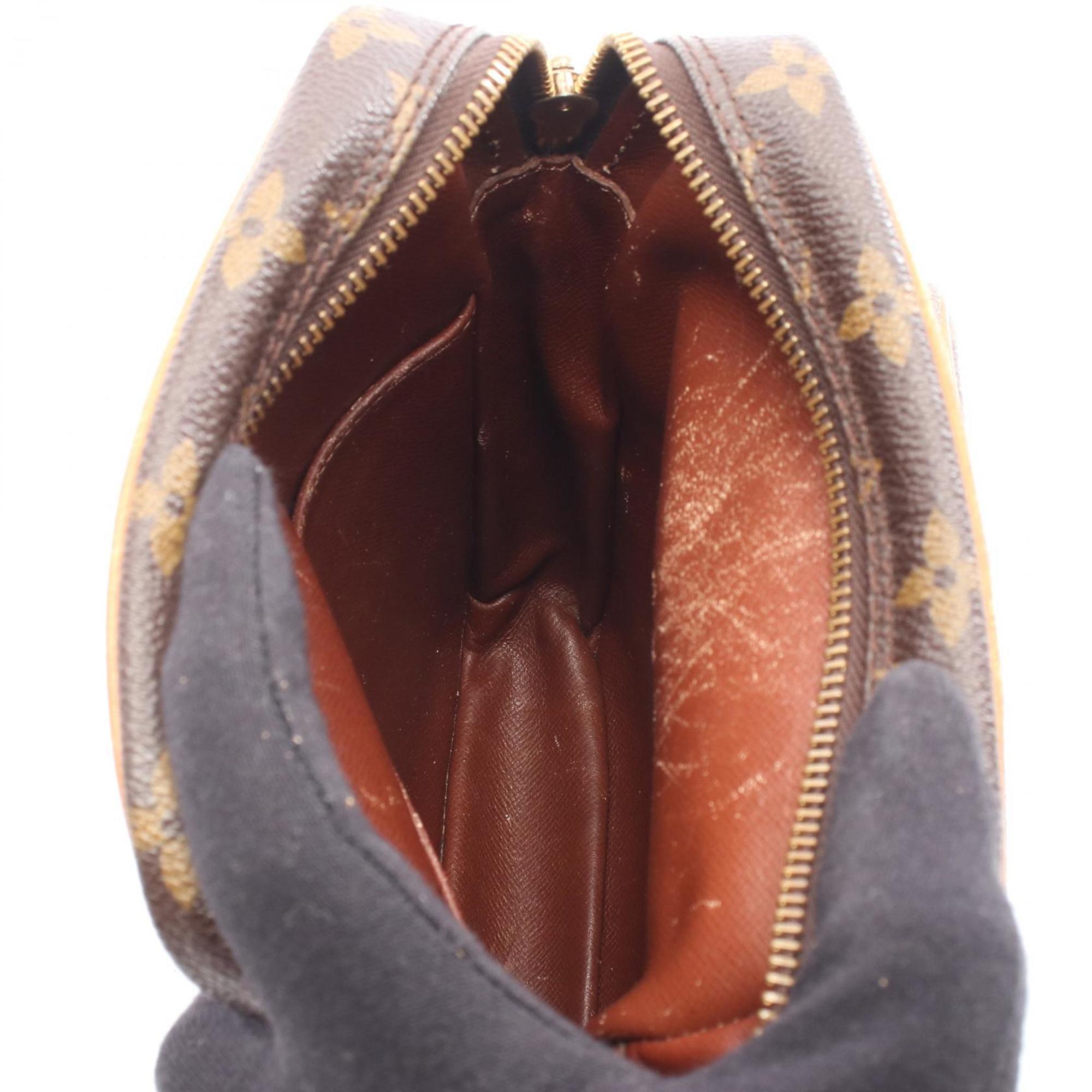 Louis Vuitton Brown Coated Canvas Leather Shoulder Bag (Pre-Owned)