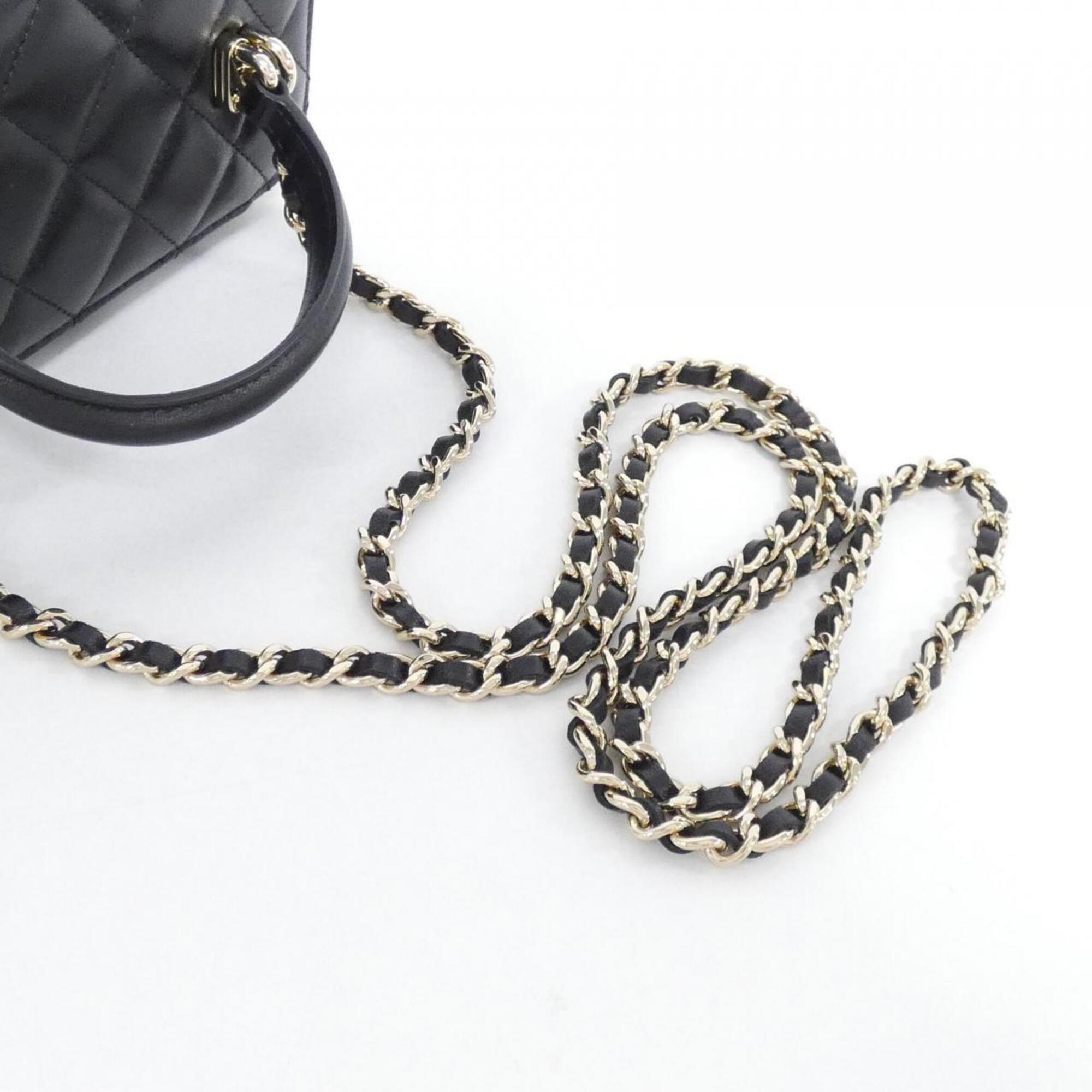 Chanel Black Leather Handbag (Pre-Owned)