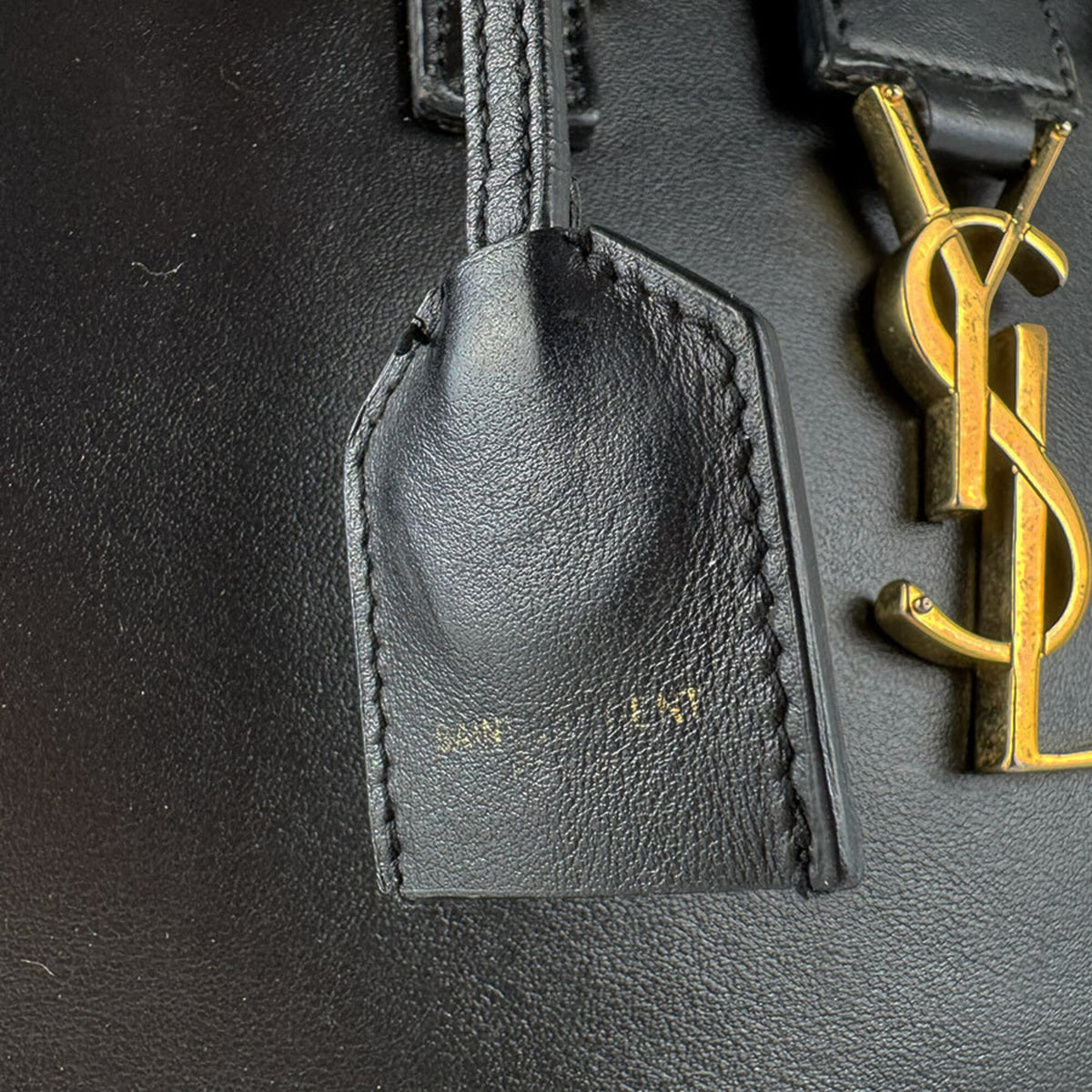 Saint Laurent Black Leather Handbag (Pre-Owned)