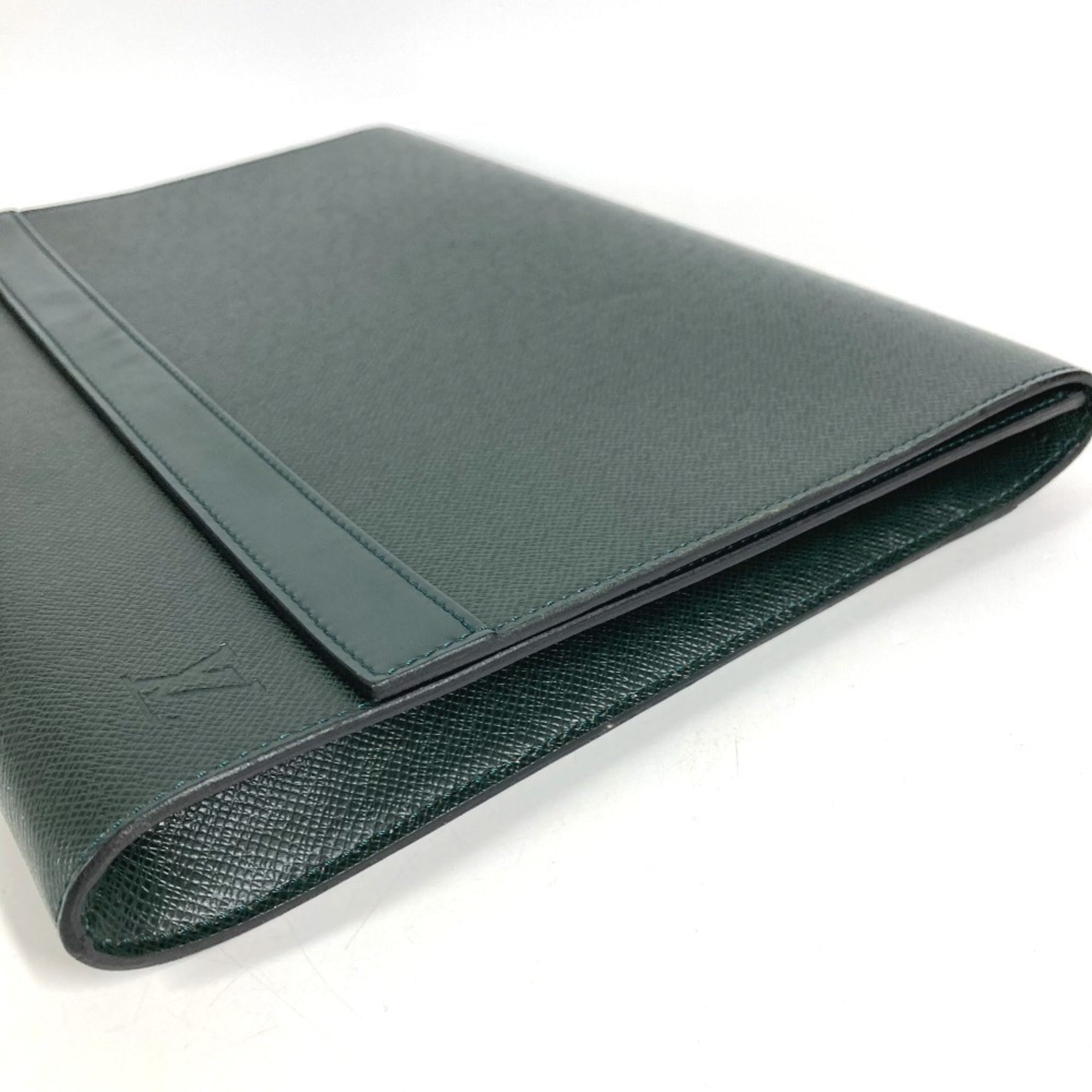 Louis Vuitton Episea Green Taiga Leather Leather Clutch Bag Handbag Pouch (Pre-Owned)