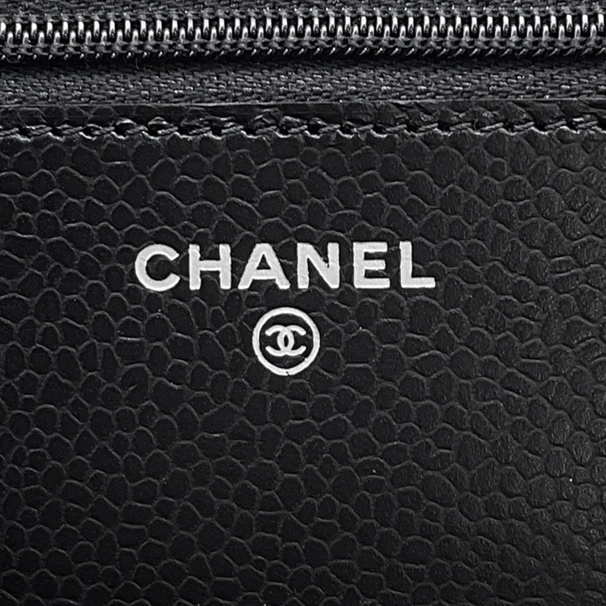 Chanel Matelasse Black Grained Calfskin Chain/Shoulder Wallet (Pre-Owned)