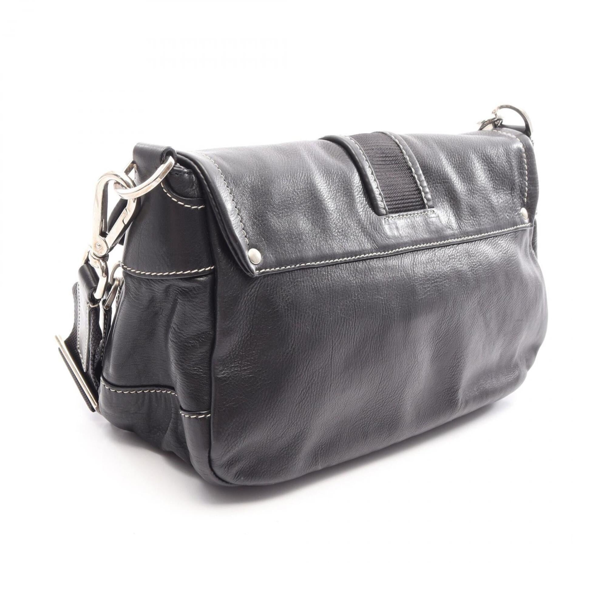 Prada Black Leather Handbag Shoulder Bag (Pre-Owned)