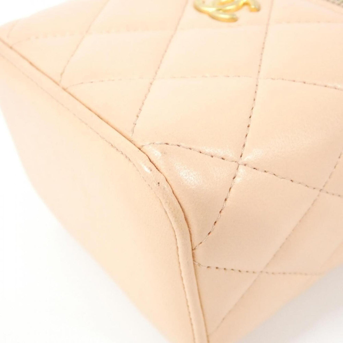 Chanel Pink Shoulder Bag (Pre-Owned)