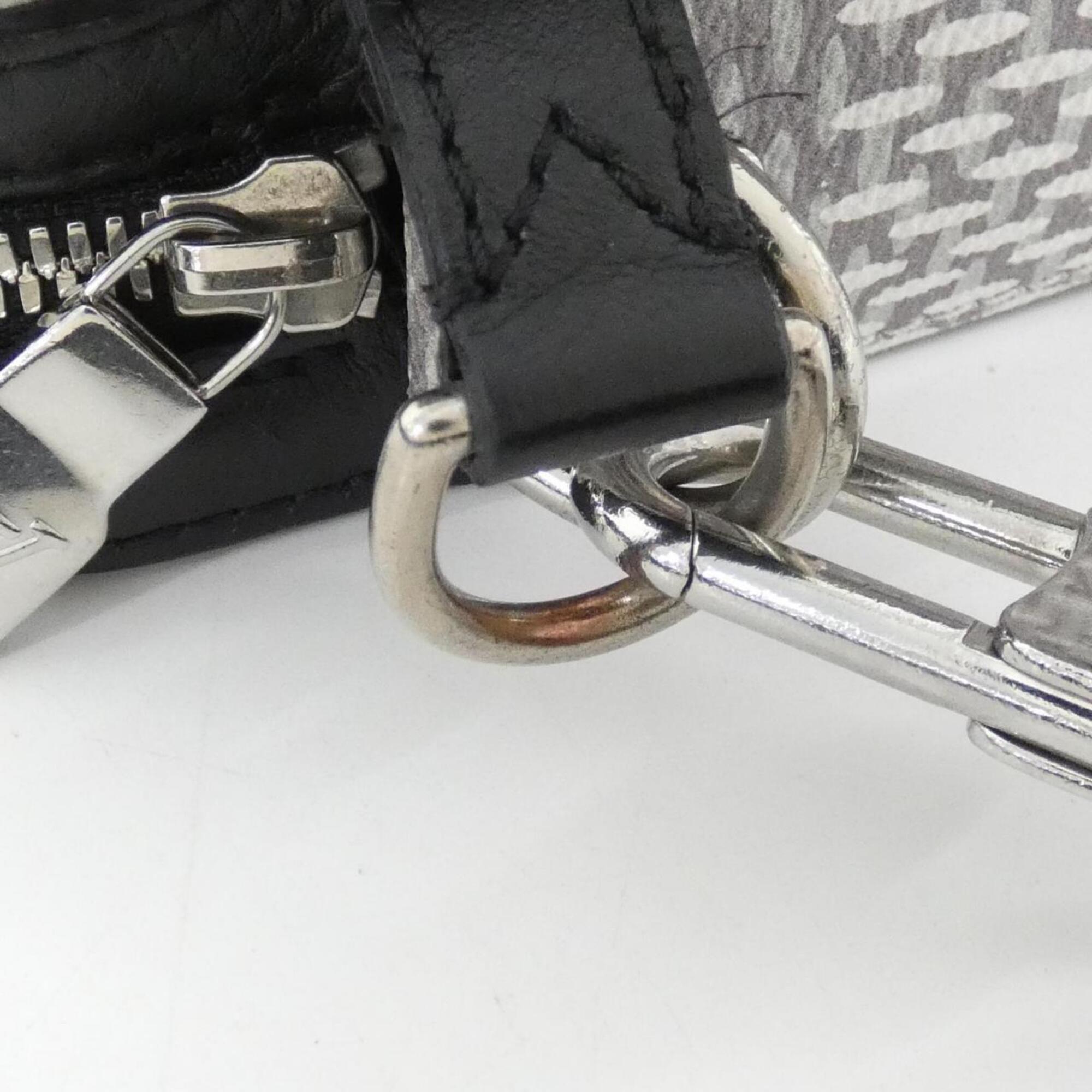 Louis Vuitton Gray Coated Canvas Shoulder Bag (Pre-Owned)
