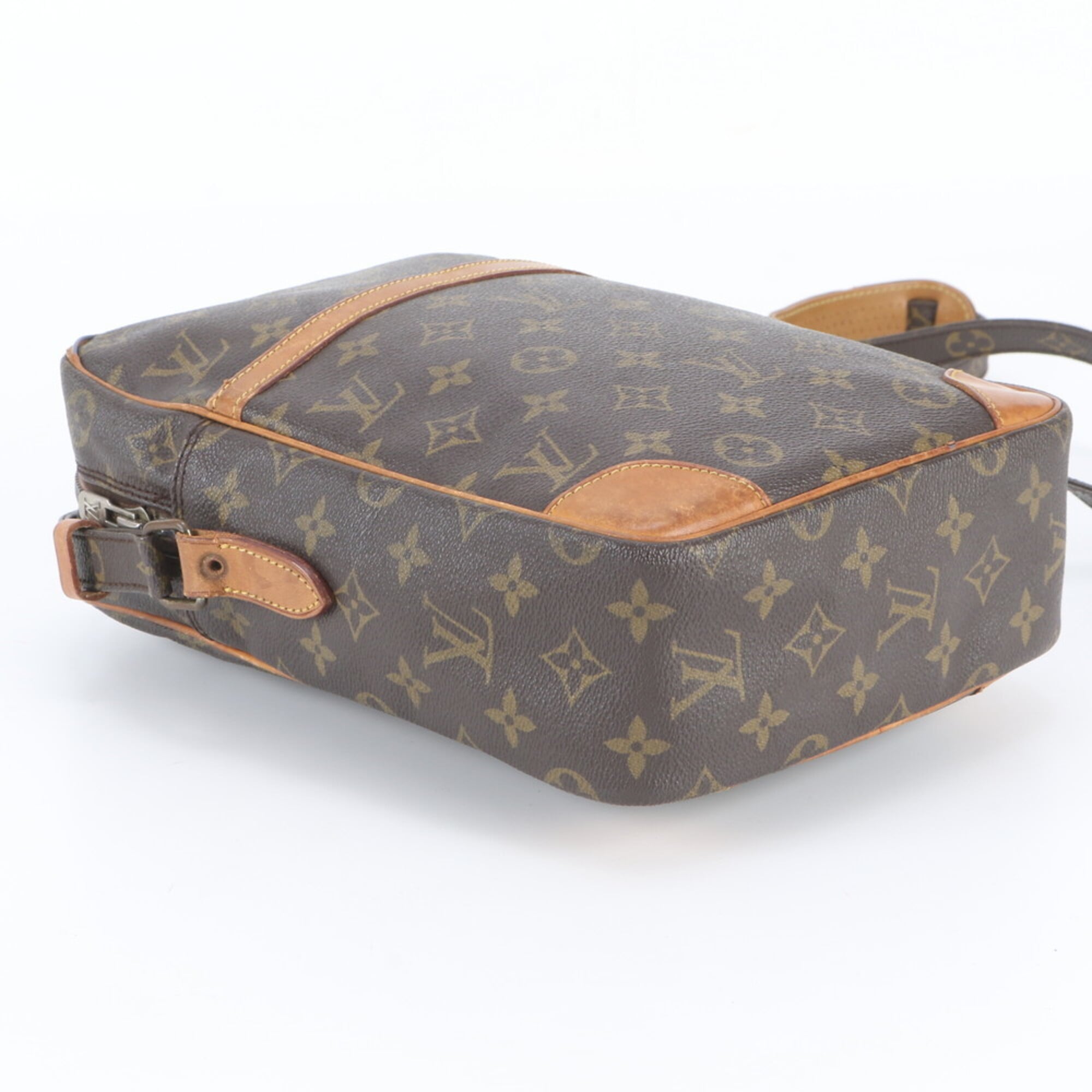 Louis Vuitton Brown Leather Coated Canvas Messenger Bag Shoulder Bag Tote Bag (Pre-Owned)