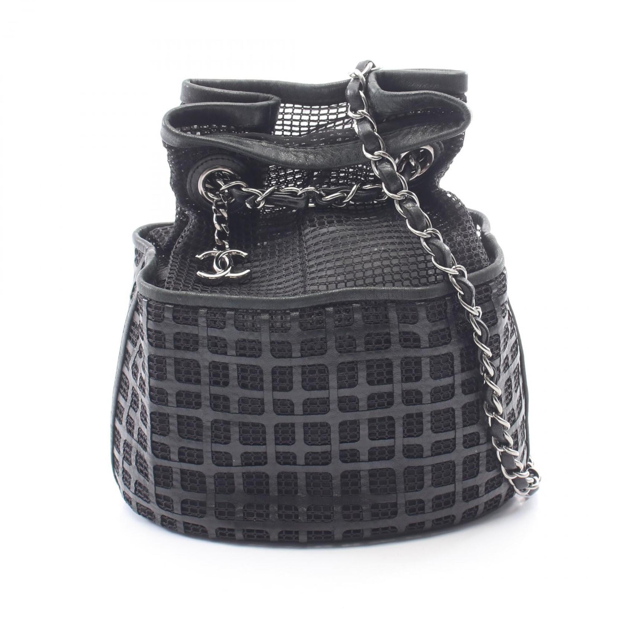 Chanel Black Leather Mesh Handbag Shoulder Bag (Pre-Owned)