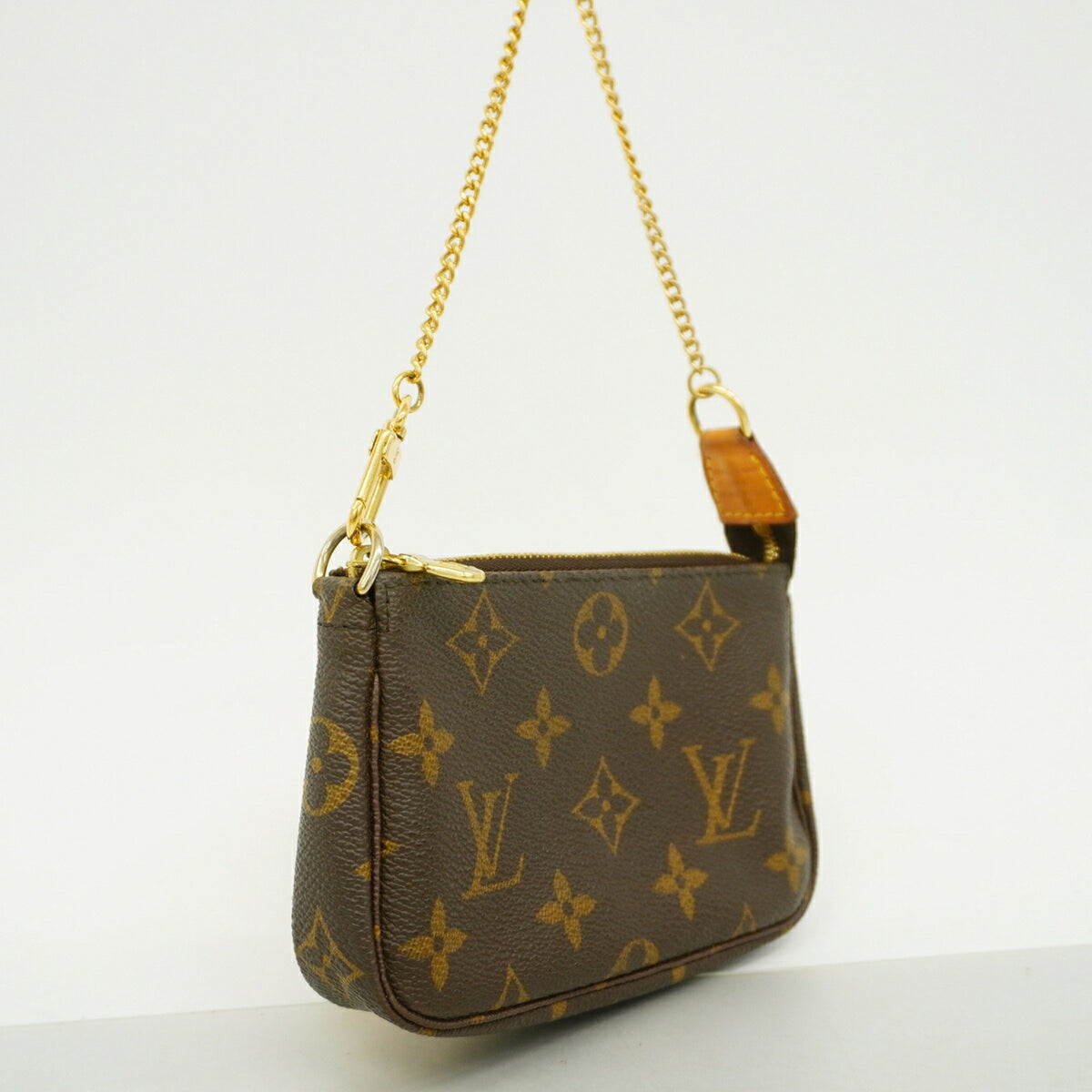 Louis Vuitton Brown Pouch (Pre-Owned)
