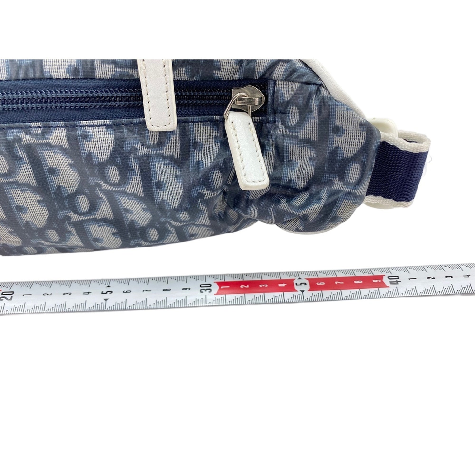 Christian Dior Navy Shoulder Bag (Pre-Owned)