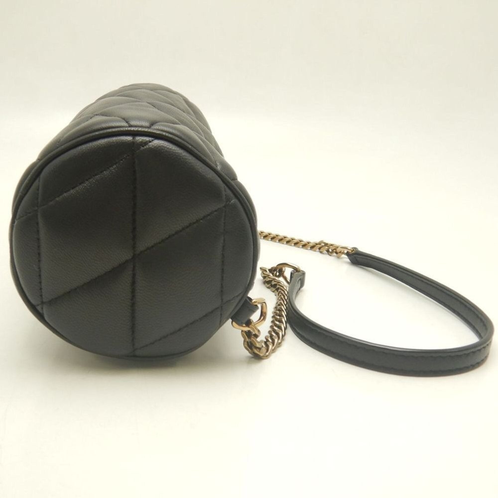 Saint Laurent Leather Shoulder Bag (Pre-Owned)