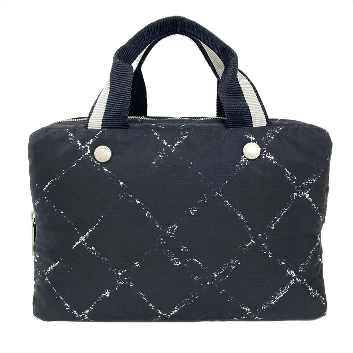 Chanel New Travel Line Black Nylon Handbag (Pre-Owned)