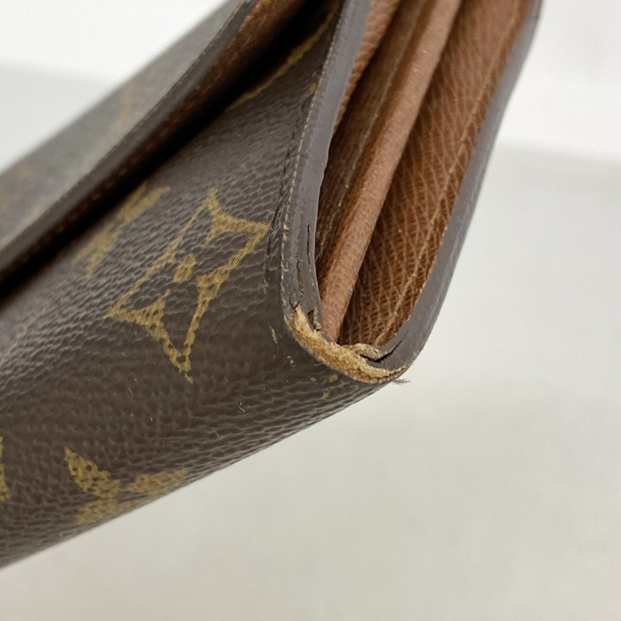 Louis Vuitton Brown Long Wallet (Bi-Fold) (Pre-Owned)