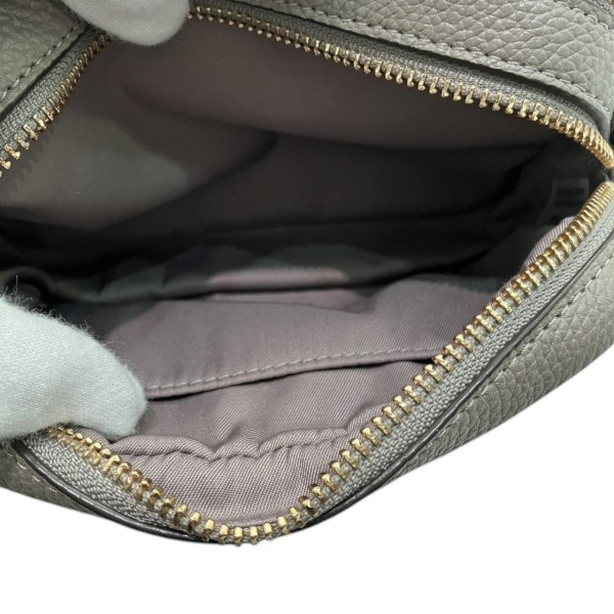 Tory Burch Gray Leather Shoulder Bag (Pre-Owned)