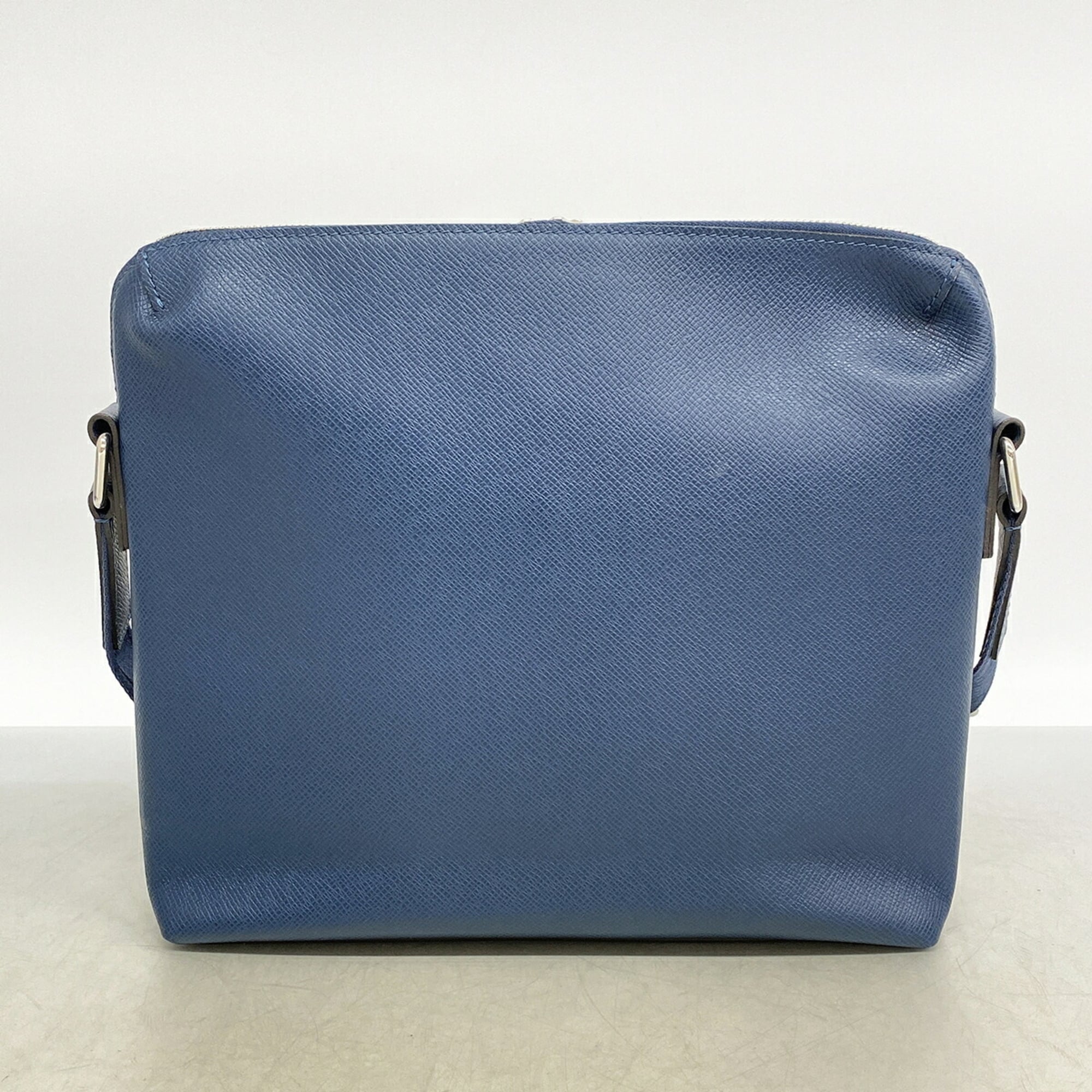 Louis Vuitton Ocean Shoulder Bag (Pre-Owned)