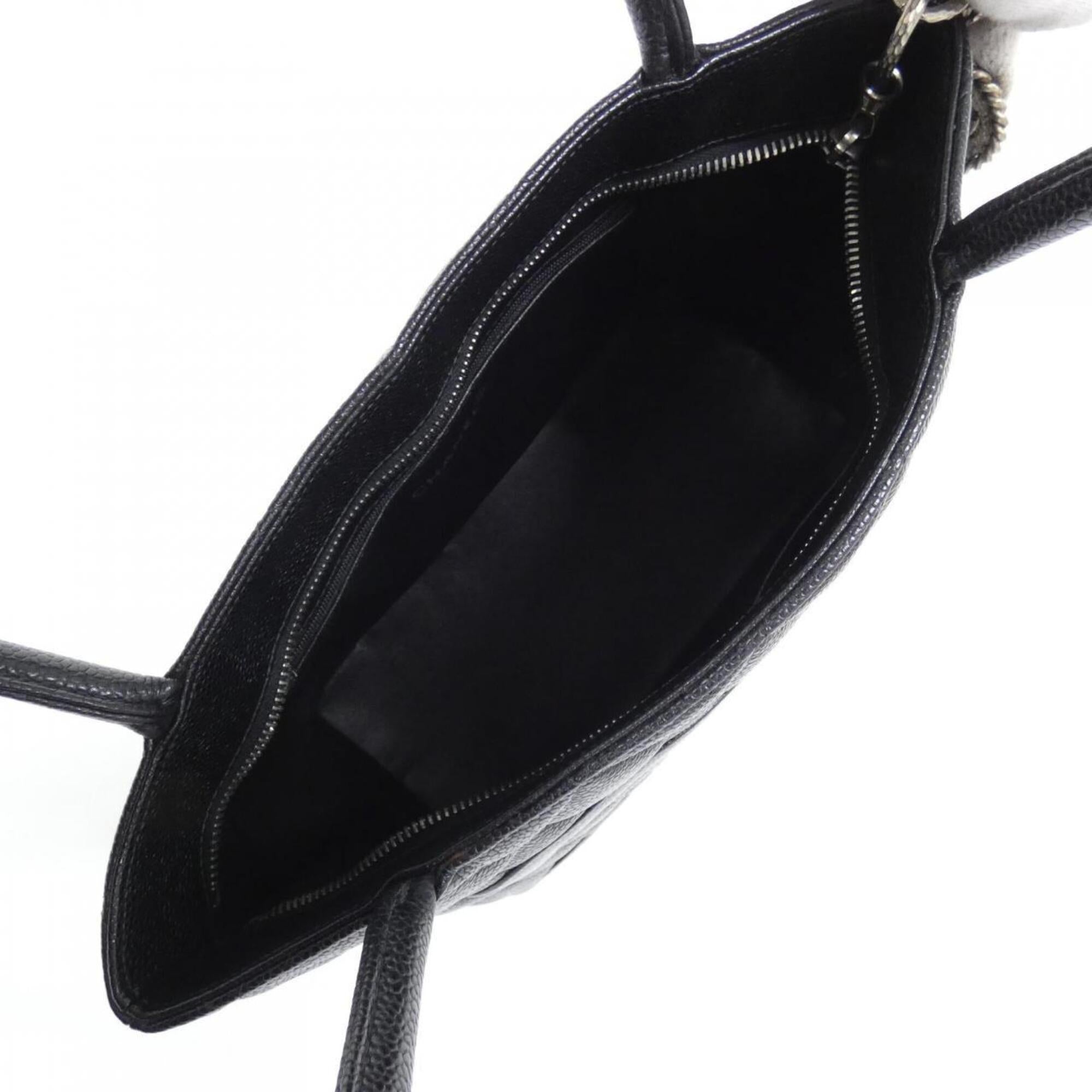 Chanel Black Grained Calfskin Handbag (Pre-Owned)