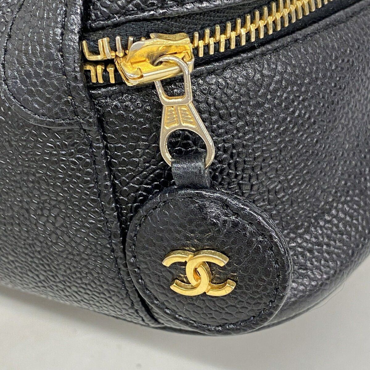 Chanel Black Grained Calfskin Vanity Bag (Pre-Owned)