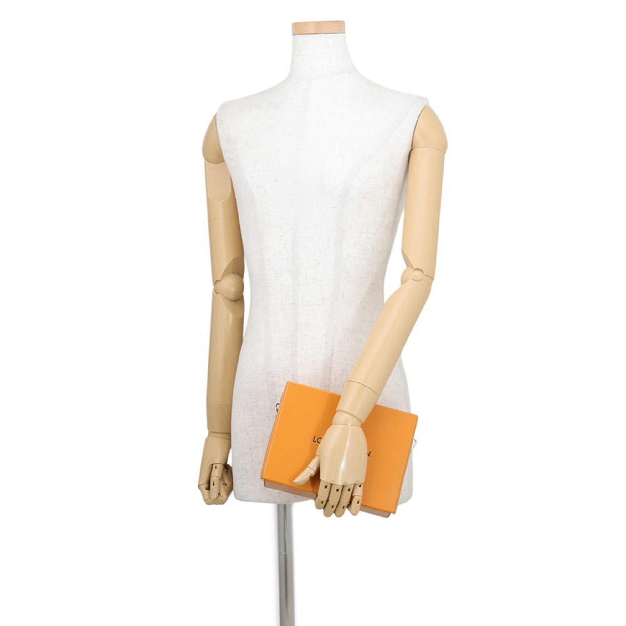Louis Vuitton Saffron Leather Clutch Bag Handbag Shoulder Bag (Pre-Owned)
