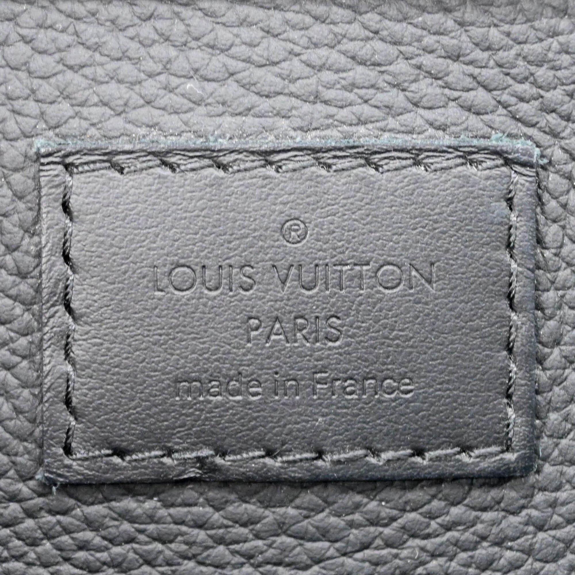 Louis Vuitton Black Noir Leather Shoulder Bag Sling Bag (Pre-Owned)