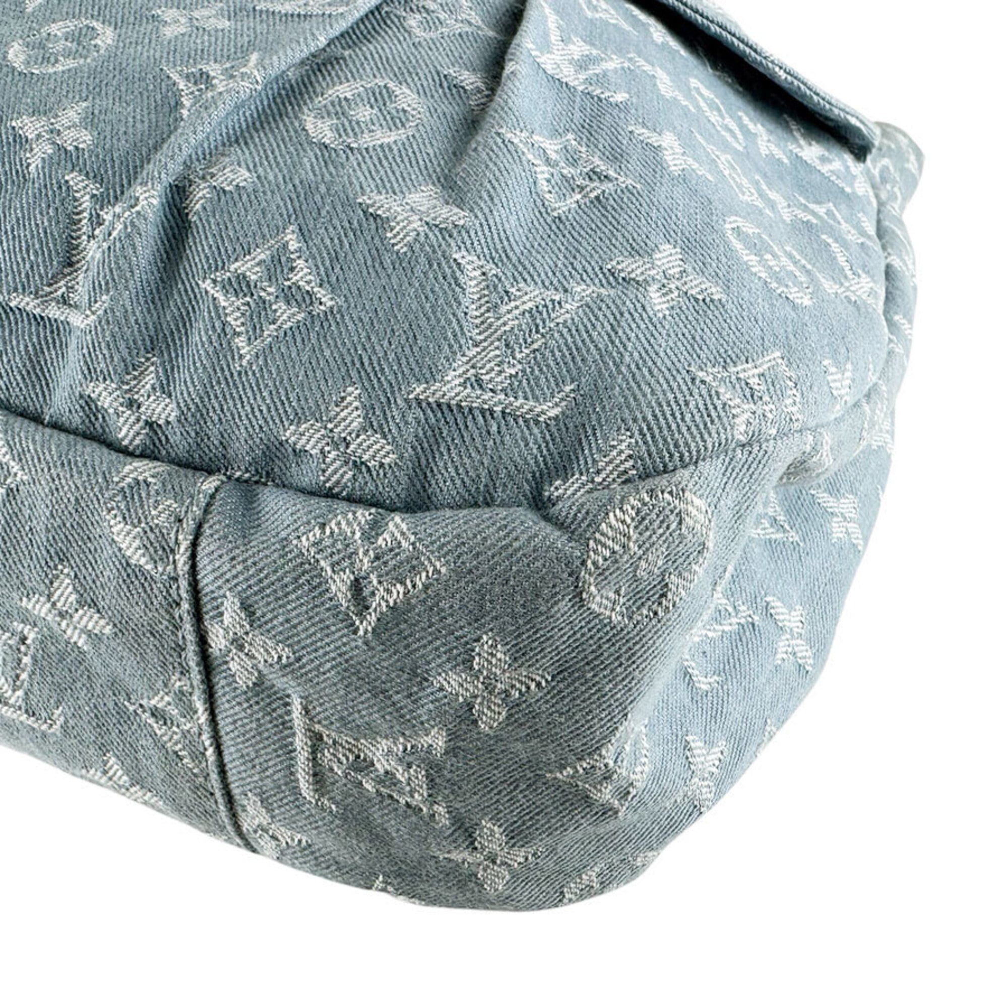 Louis Vuitton Light Blue Monogram Denim Handbag (Pre-Owned)