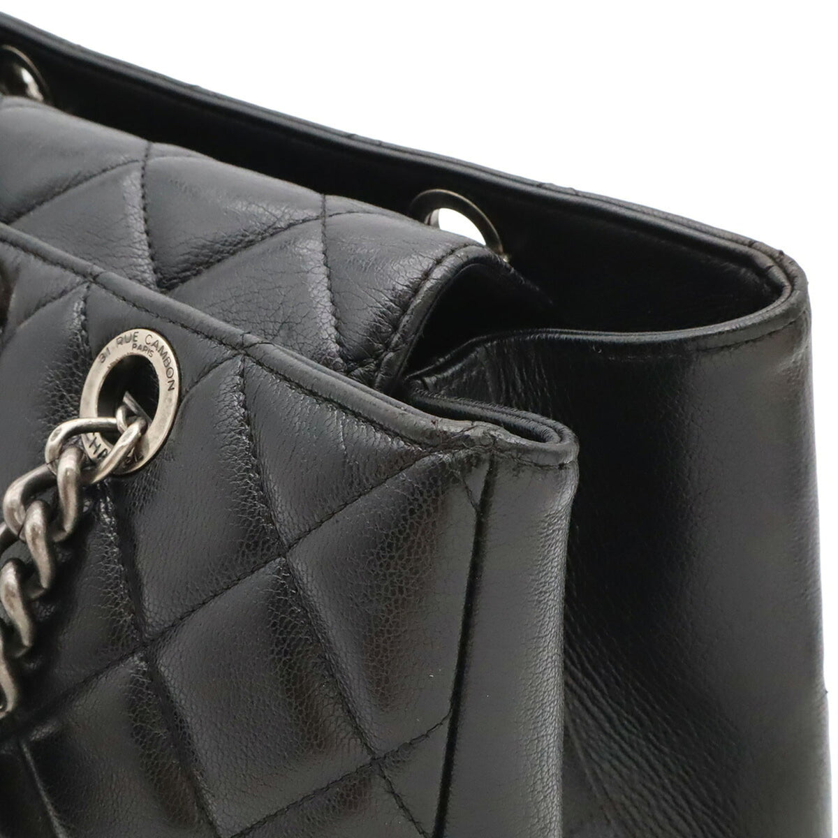 Chanel Black Leather Shoulder Bag Tote Bag (Pre-Owned)