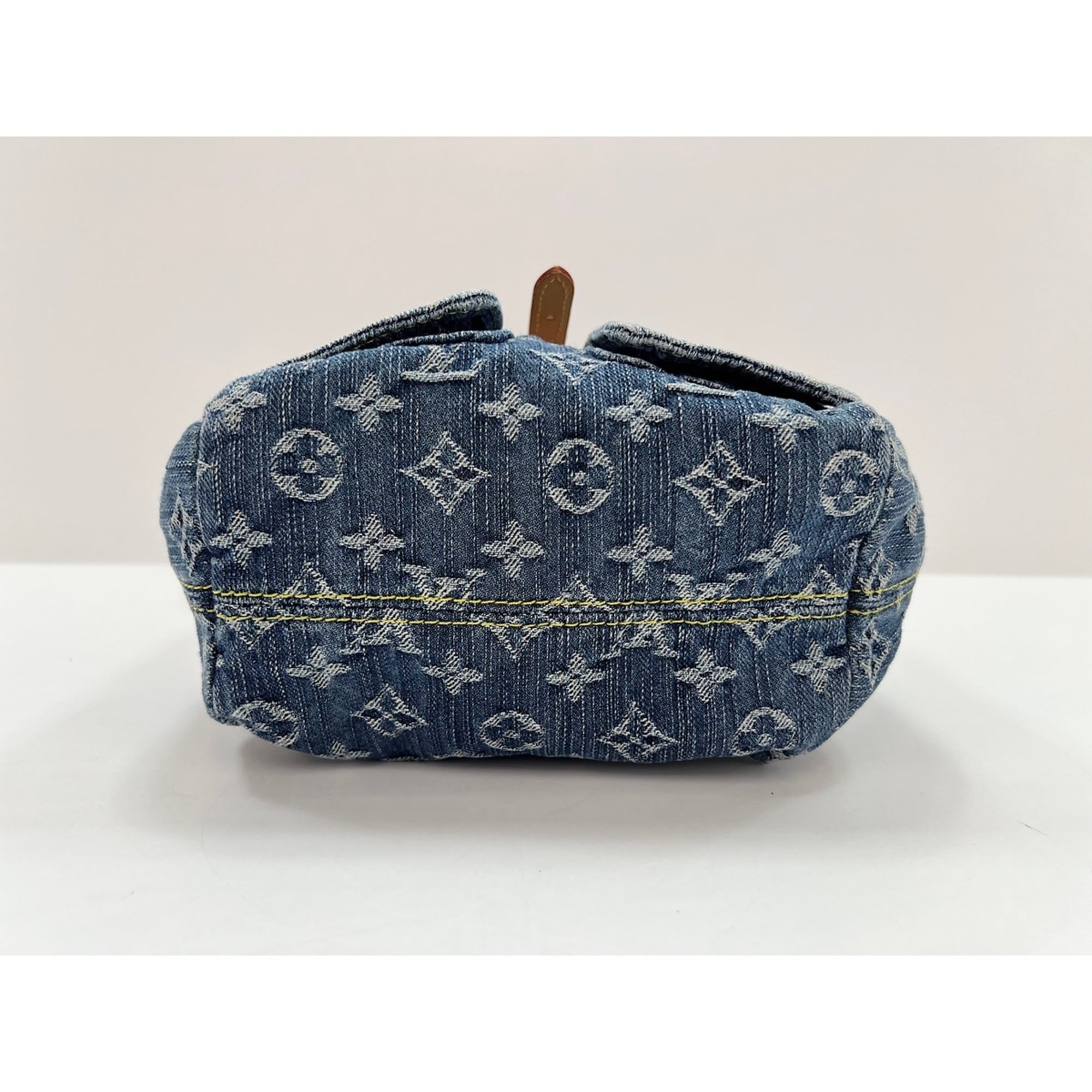 Louis Vuitton Blue Backpack (Pre-Owned)
