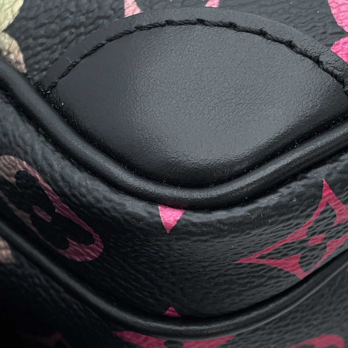 Louis Vuitton Monogram Black Noir Shoulder Bag (Pre-Owned)