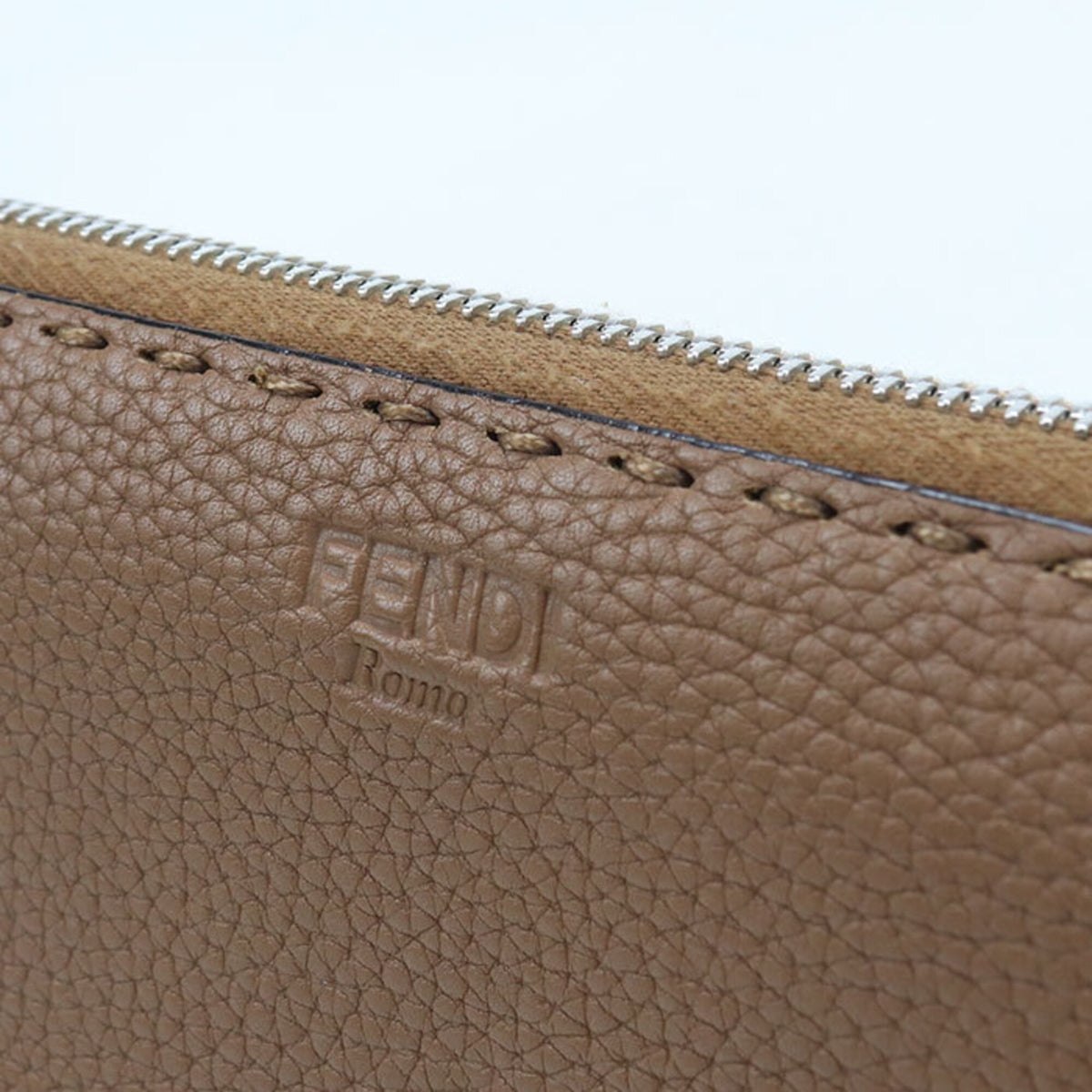 Fendi Brown Leather Long Wallet (Bi-Fold) (Pre-Owned)