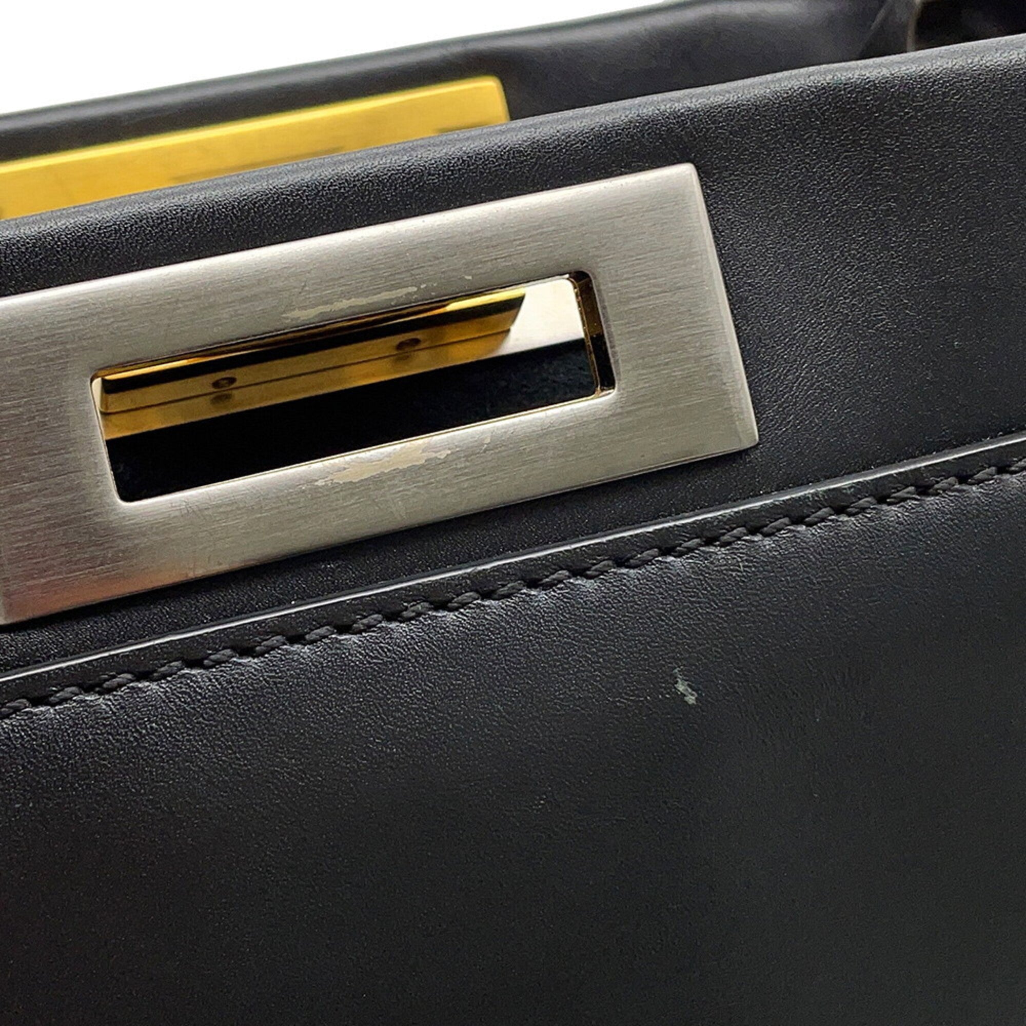 Fendi Peekaboo Black Leather Handbag Shoulder Bag (Pre-Owned)