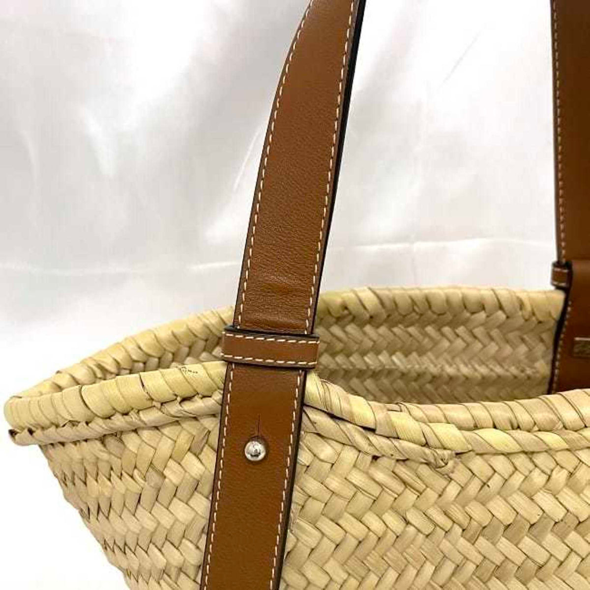 Loewe Beige Brown Leather Handbag Tote Bag (Pre-Owned)