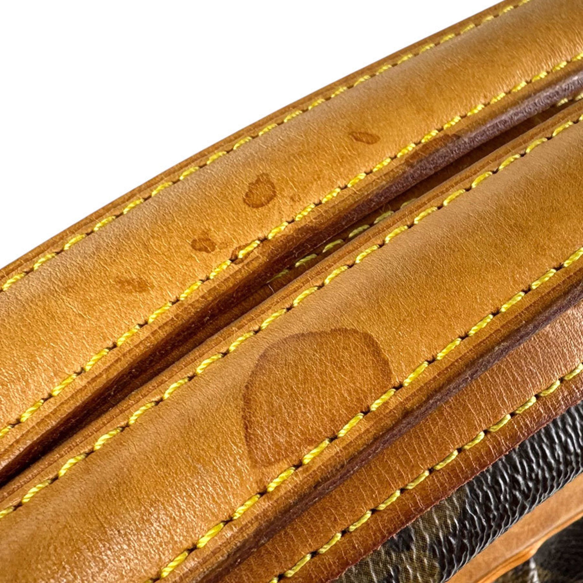 Louis Vuitton Brown Monogram Monogram Handbag (Pre-Owned)