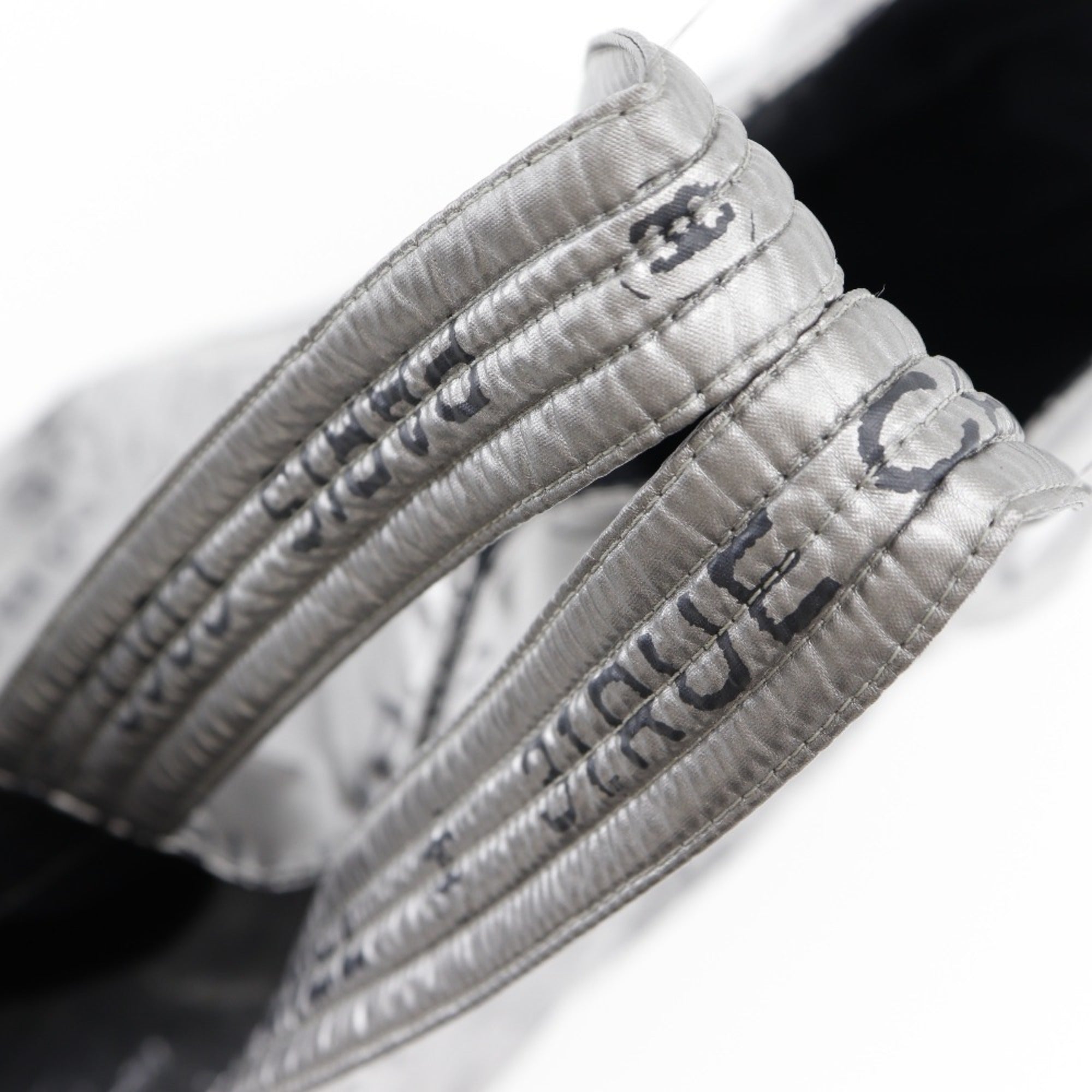 Chanel Silver Nylon Tote Bag (Pre-Owned)