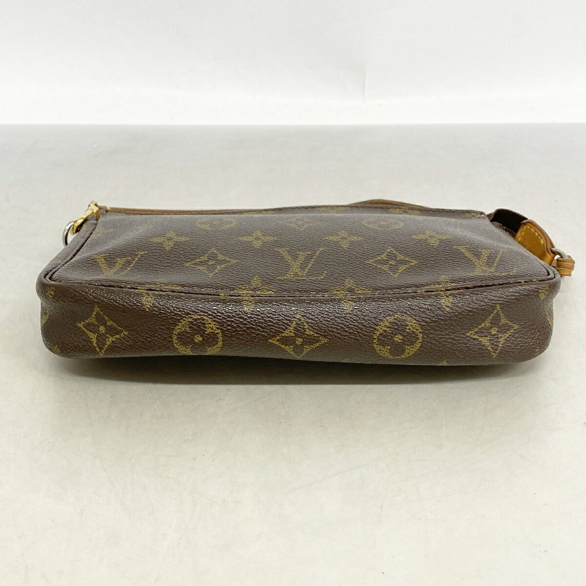 Louis Vuitton Brown Pouch (Pre-Owned)