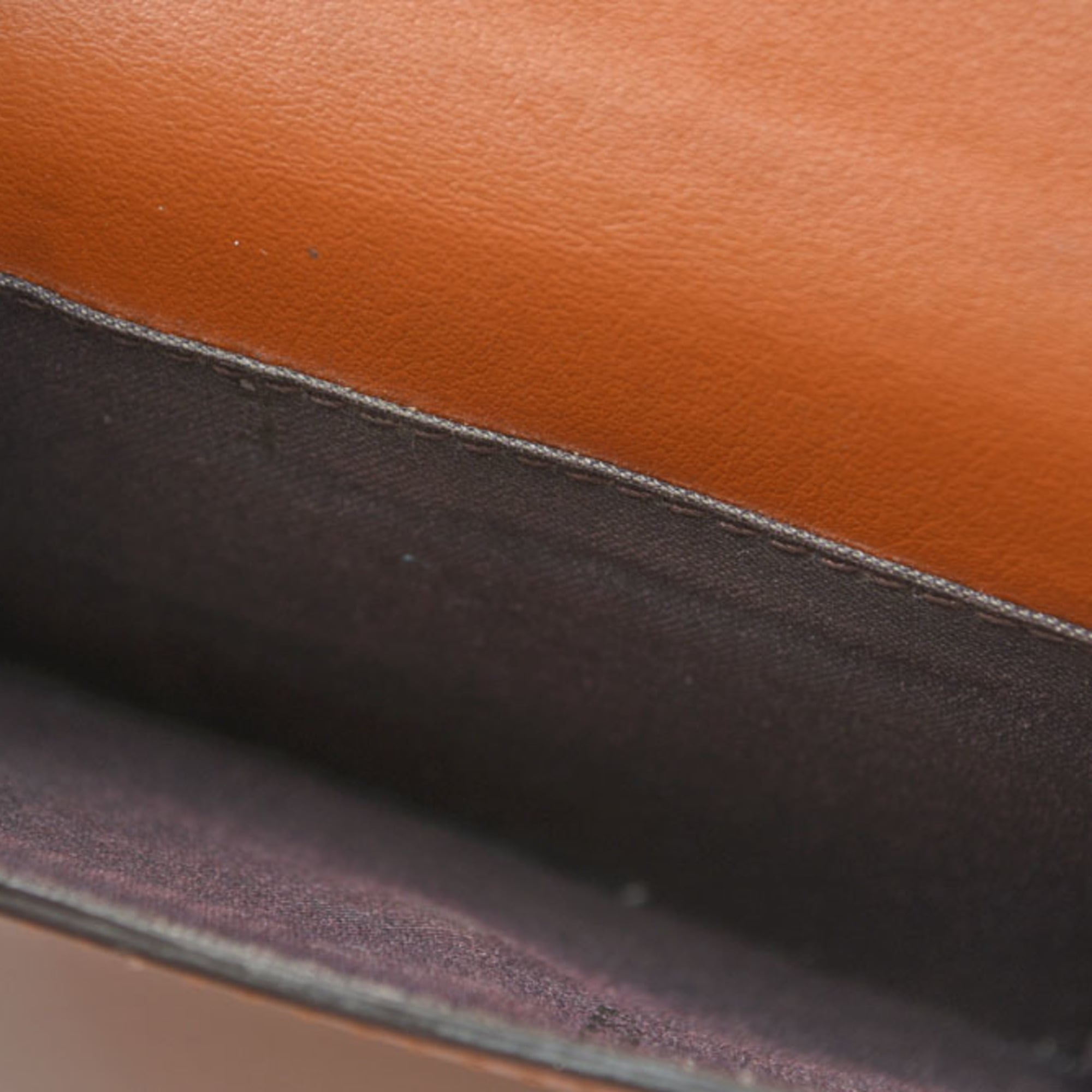 Fendi Brown Leather Wallet (Tri-Fold) (Pre-Owned)
